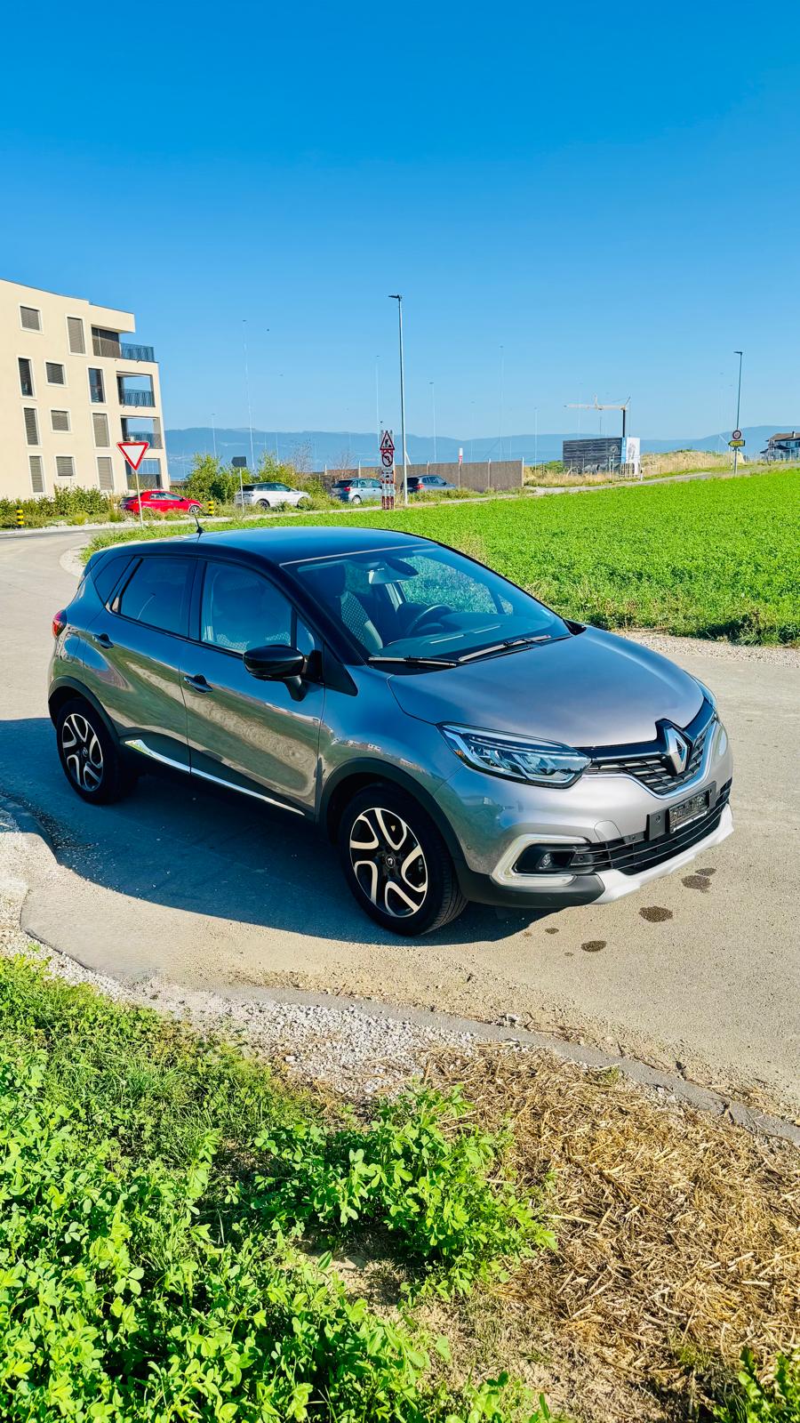 RENAULT Captur 1.2 T 16V Editione One EDC-image-0