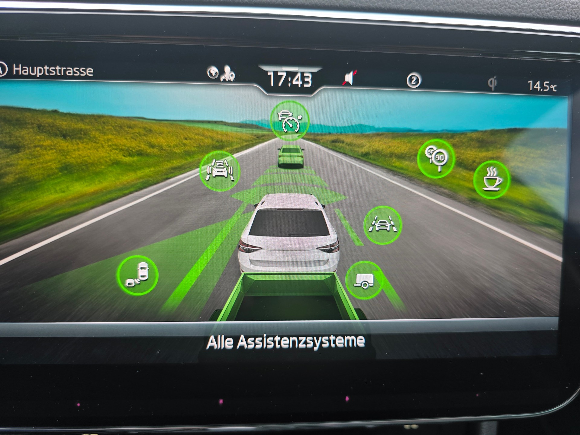 SKODA Superb Combi 2.0 TDi Style 4x4 DSG*TOP-ZUSTAND*Frsch ab MFK"Frisch ab Service**"Anhängerkupplung****-image-15