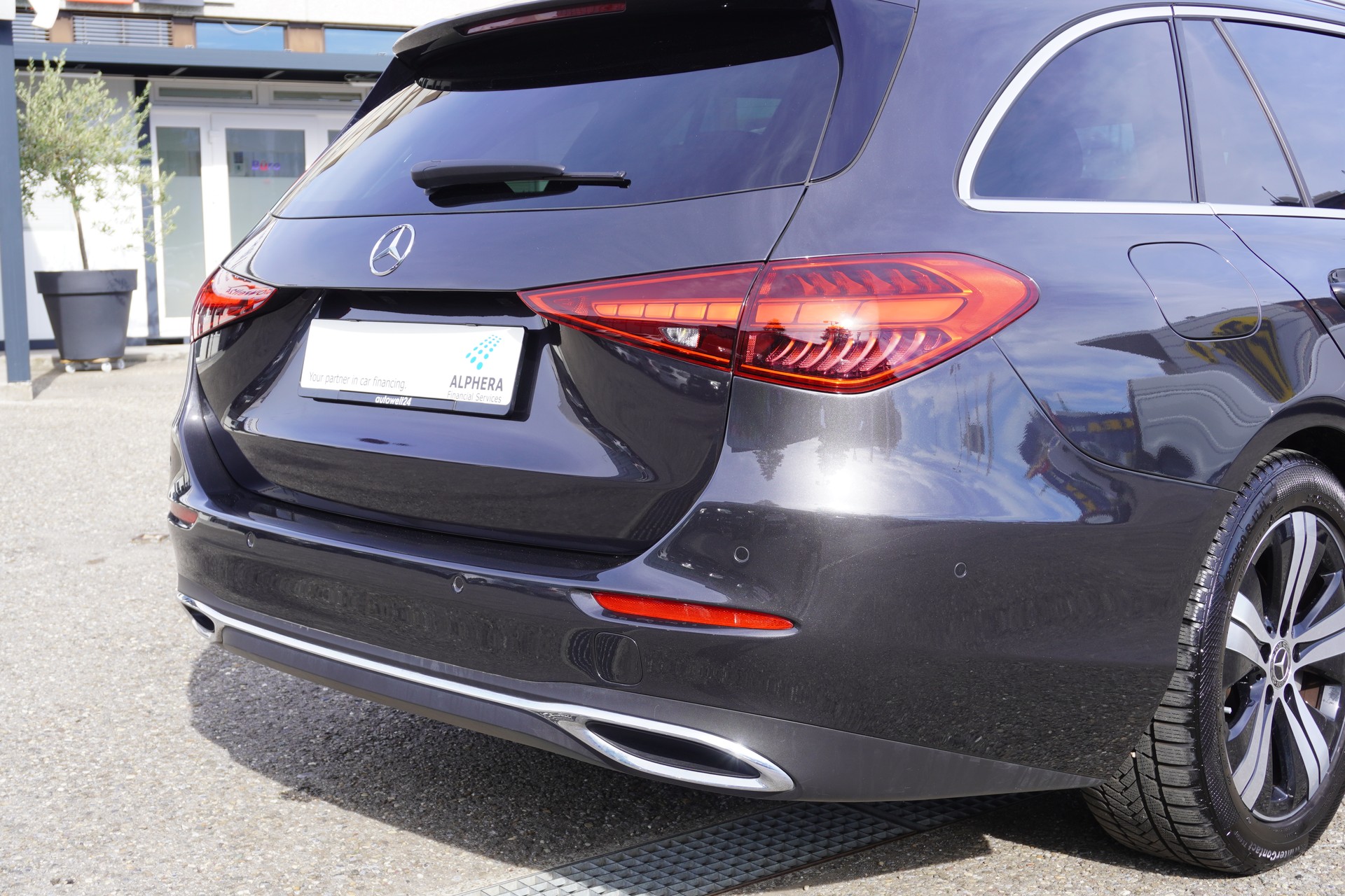 MERCEDES-BENZ C 200 d T-image-41