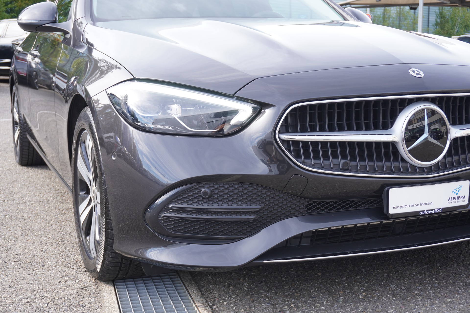 MERCEDES-BENZ C 200 d T-image-40