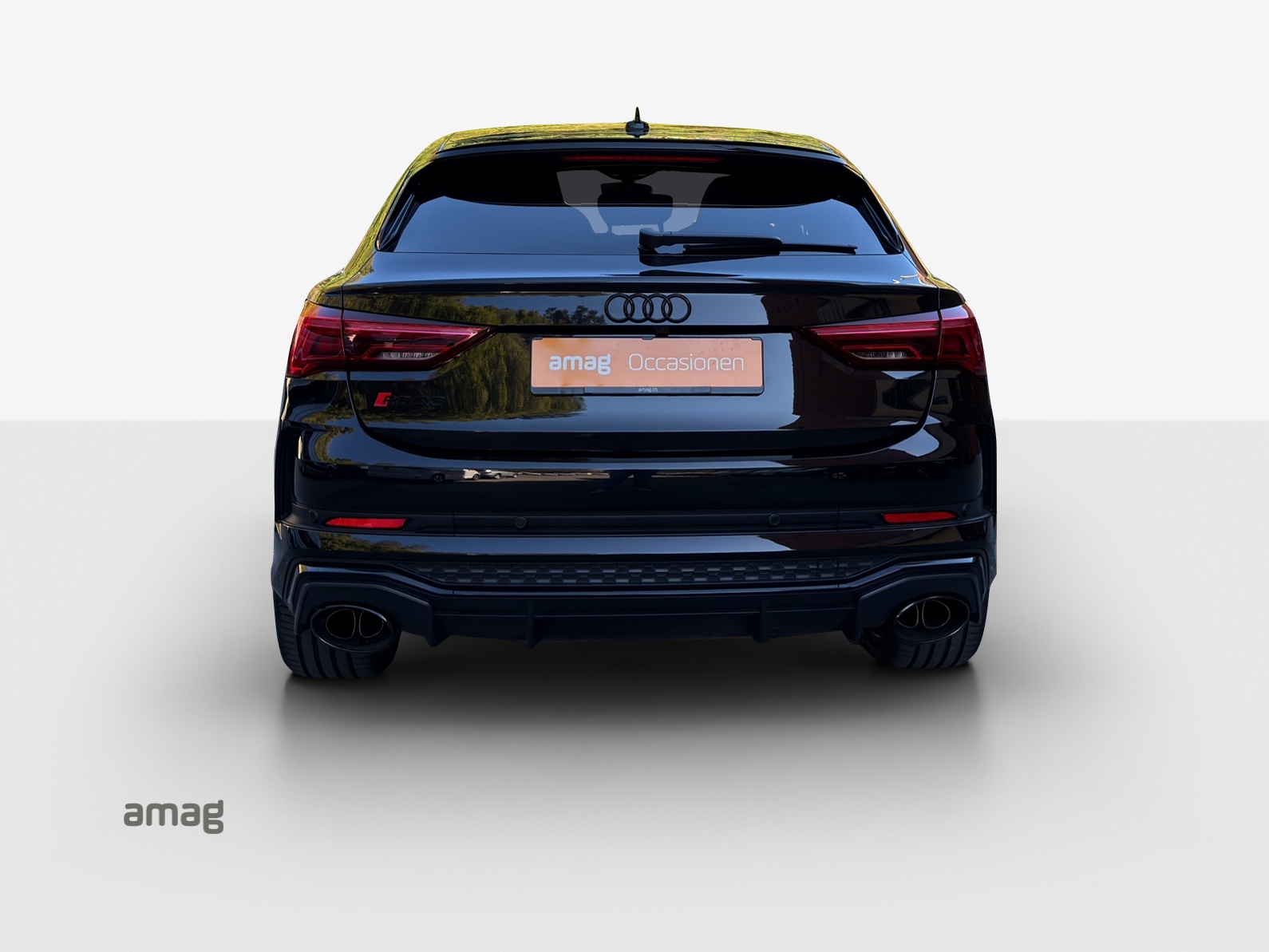 AUDI RS Q3 Sportback quattro S tronic-showroom-element-3