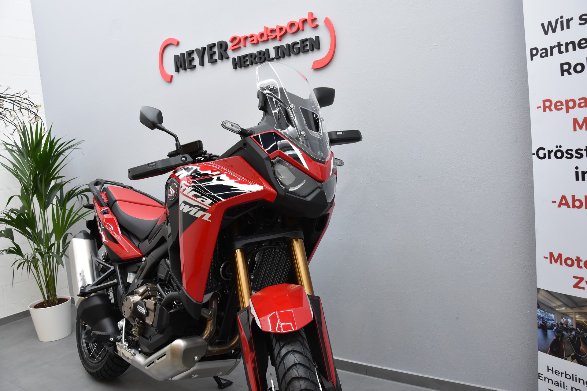 HONDA CRF 1100 DCT Africa Twin Sommeraktion bis 30.9.26-showroom-element-2