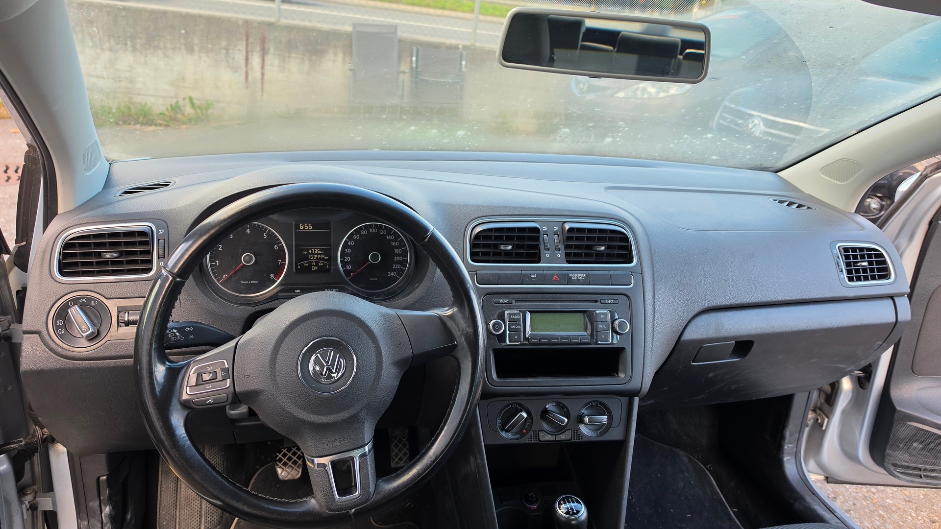 VW Polo 1.4 16V Comfortline-image-12