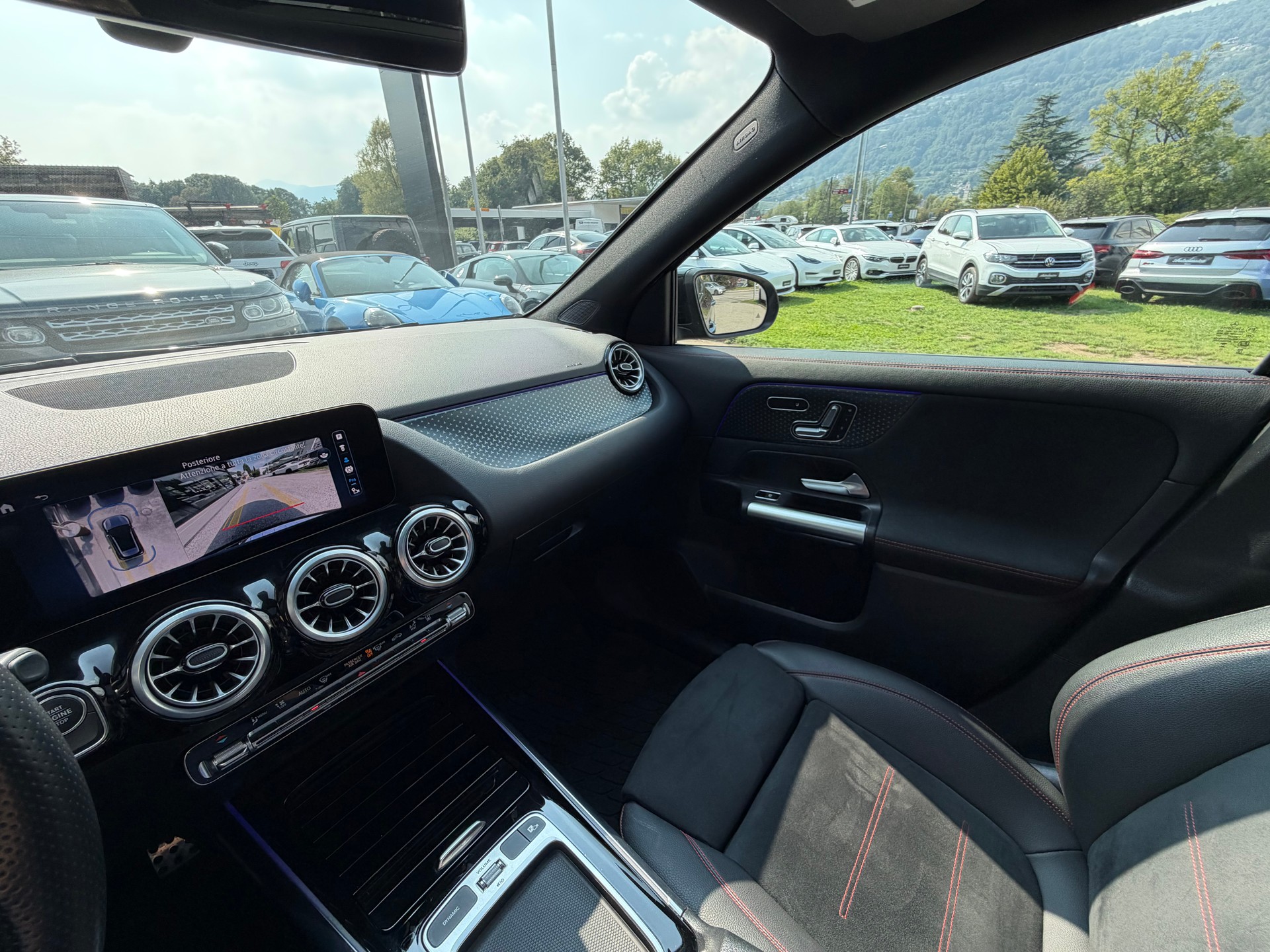 MERCEDES-BENZ GLA 250 e 8G-DCT-image-15