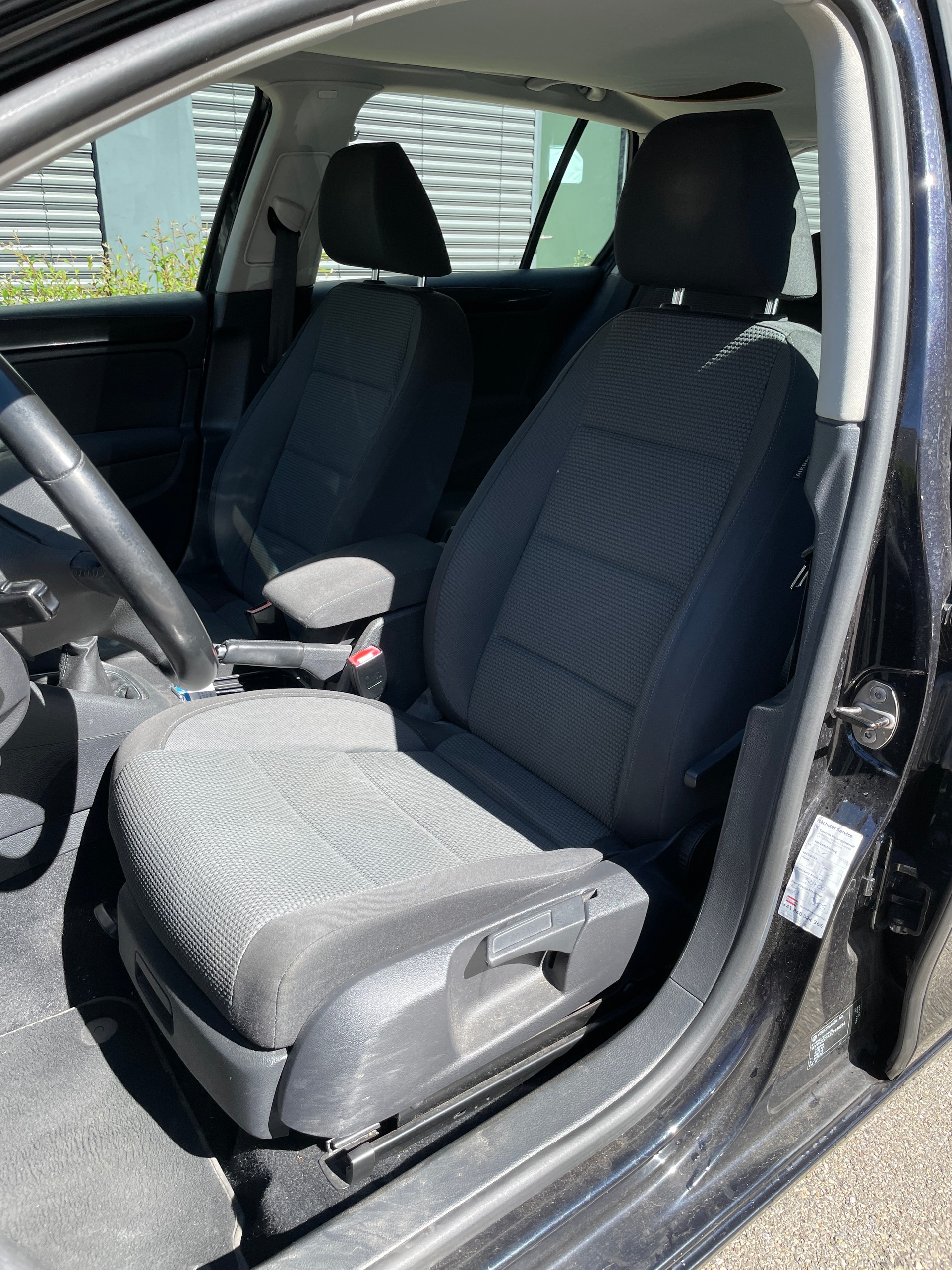VW Golf 1.4 TSI Highline DSG-image-9