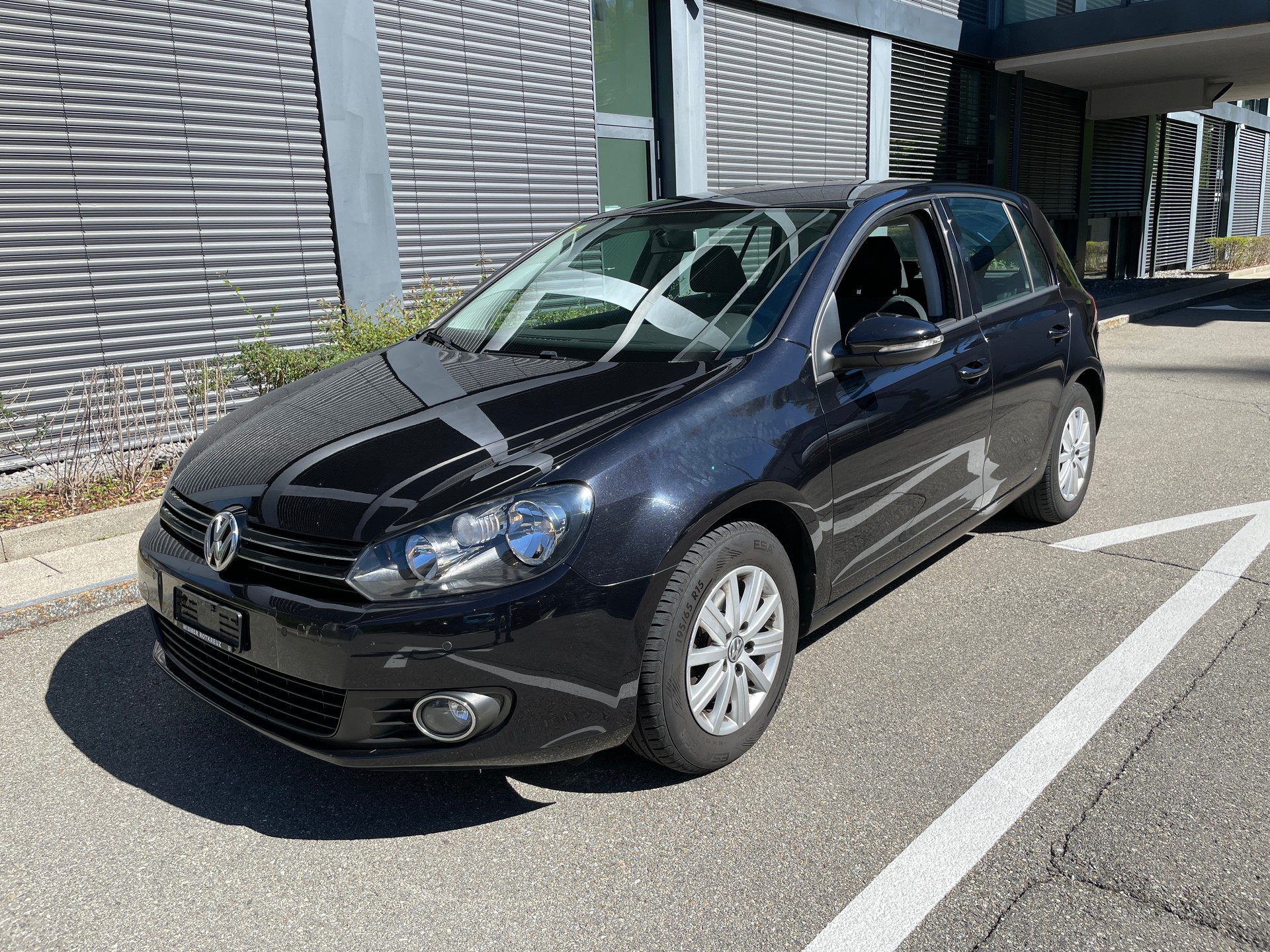 VW Golf 1.4 TSI Highline DSG-image-0