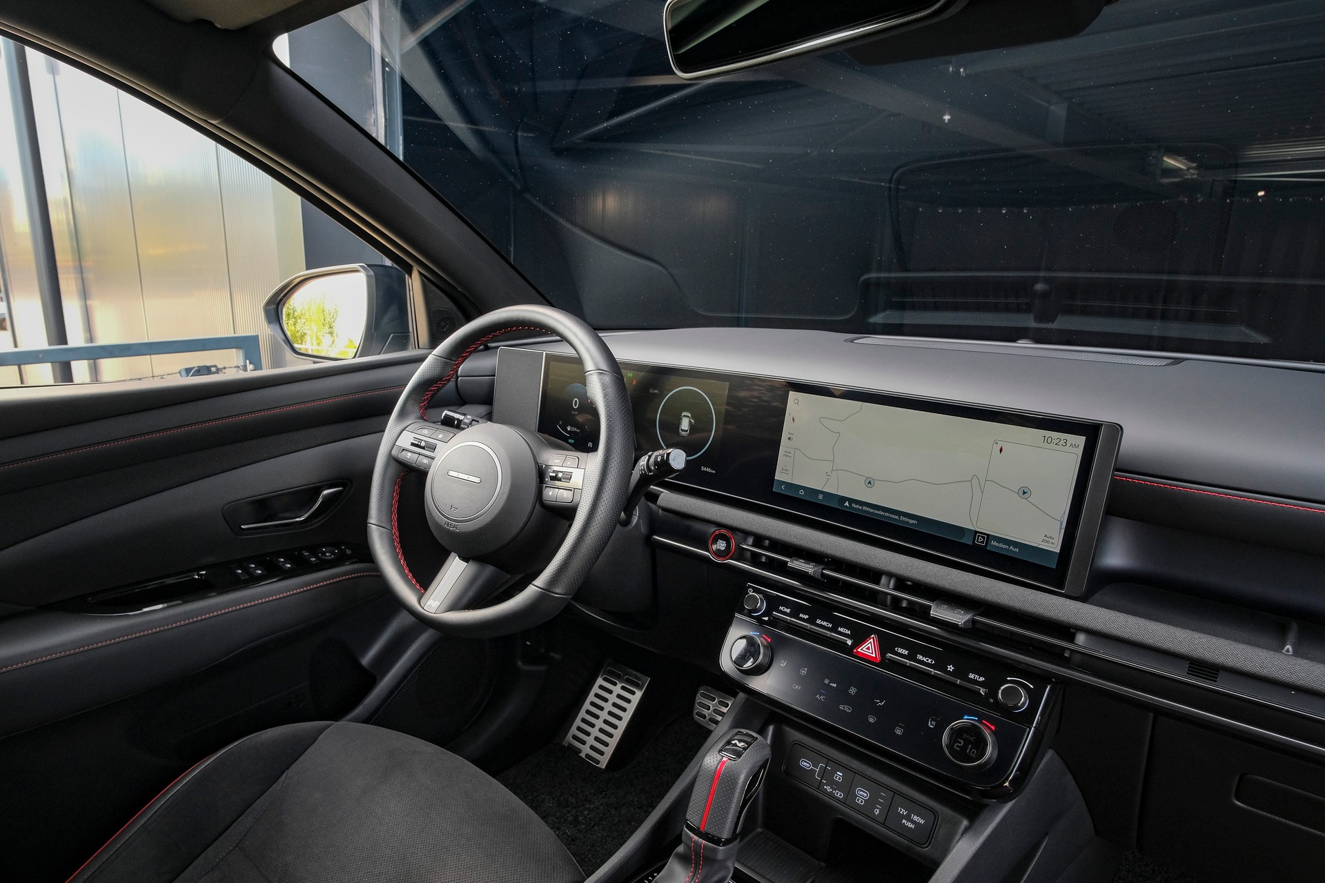 HYUNDAI Tucson 1.6 TGDI HEV N-Line 4WD-image-13