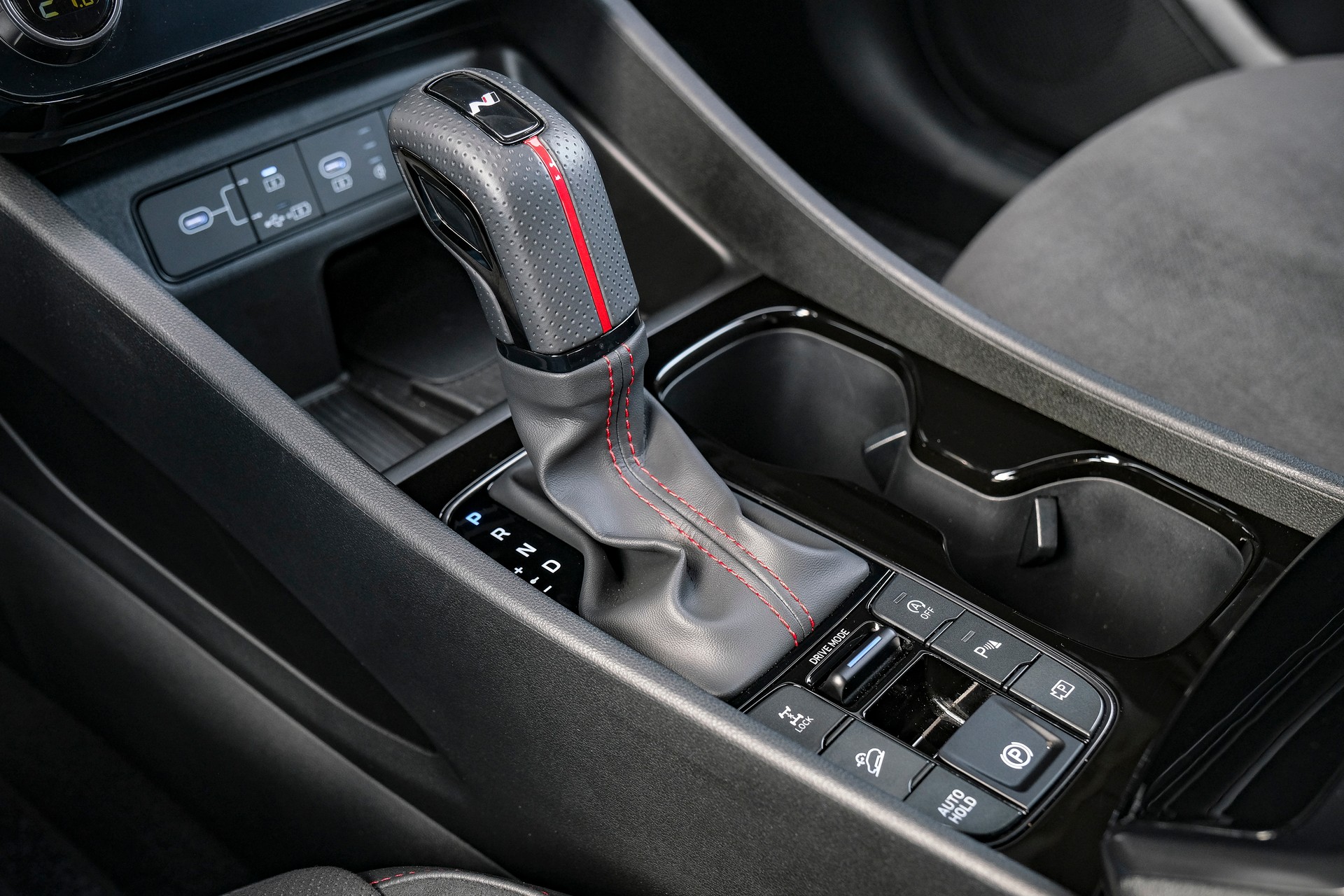 HYUNDAI Tucson 1.6 TGDI HEV N-Line 4WD-image-20
