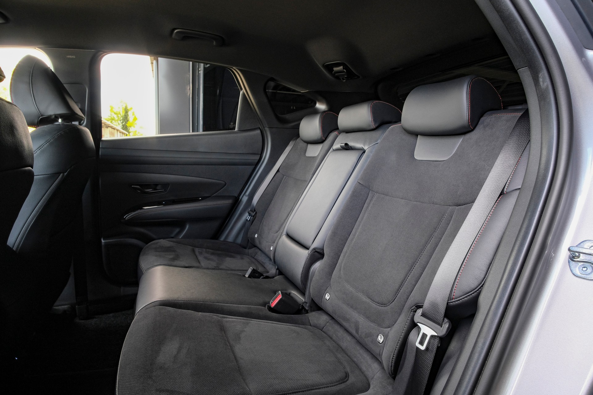 HYUNDAI Tucson 1.6 TGDI HEV N-Line 4WD-image-11