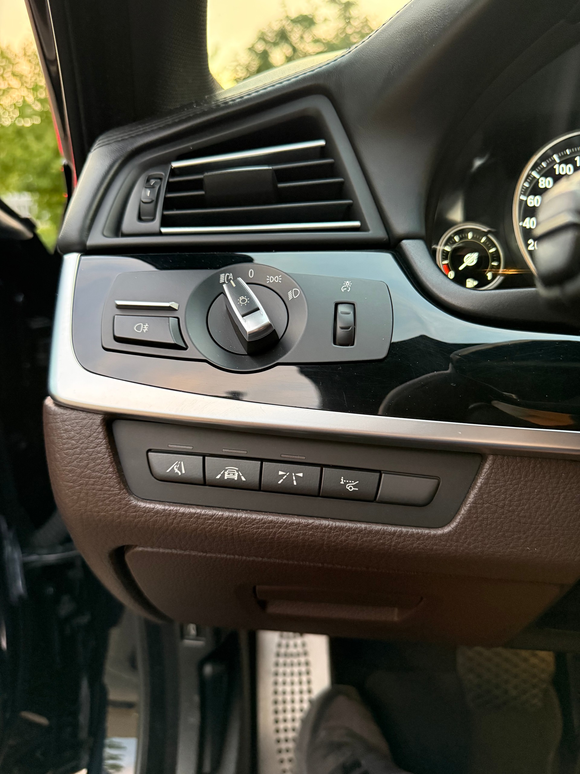 BMW M 550d xDrive-image-3