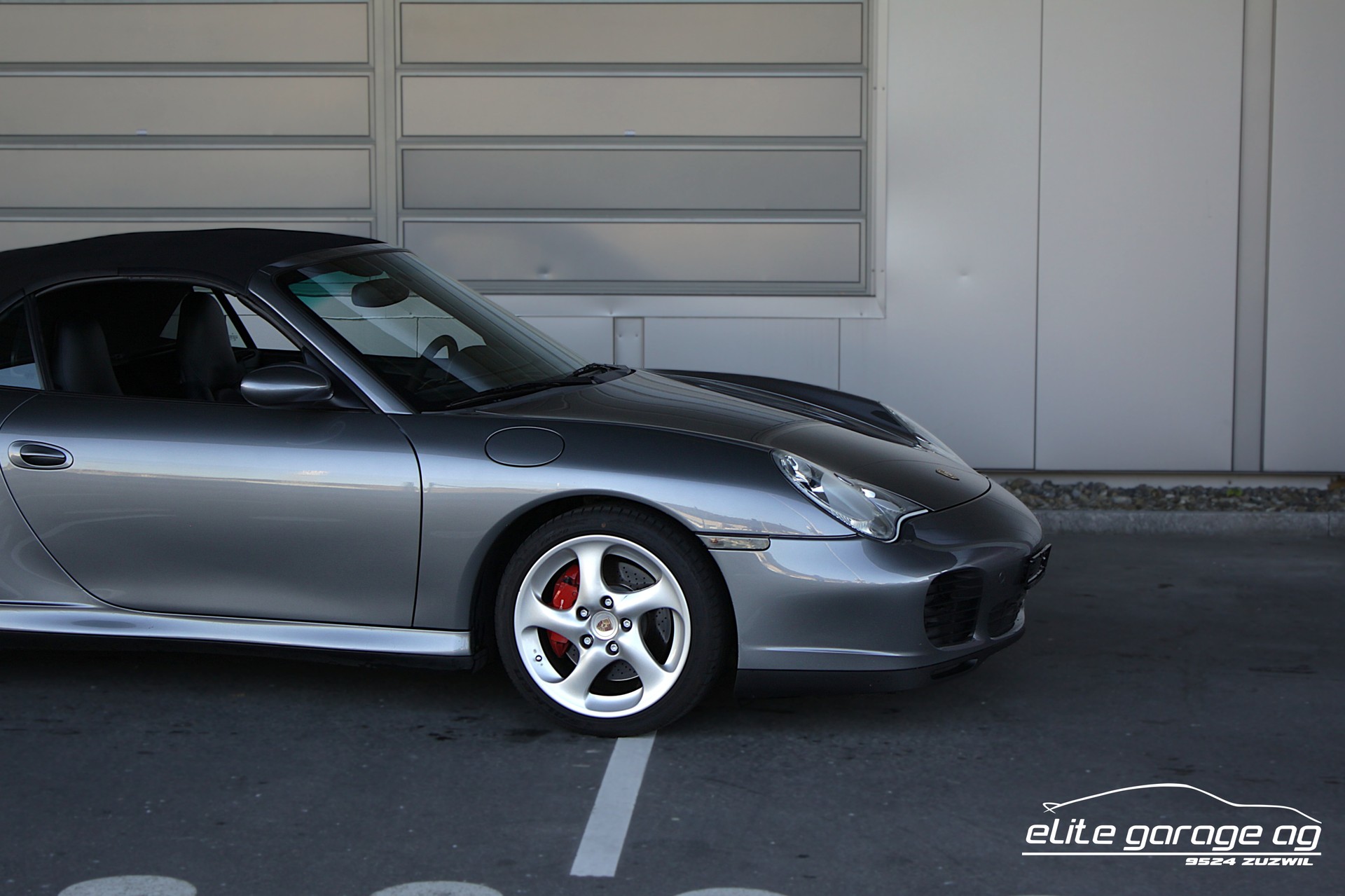 PORSCHE 911 Carrera 4 S Cabrio-image-9
