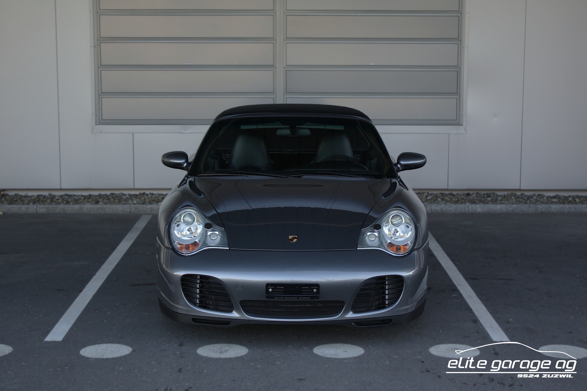 PORSCHE 911 Carrera 4 S Cabrio-image-8