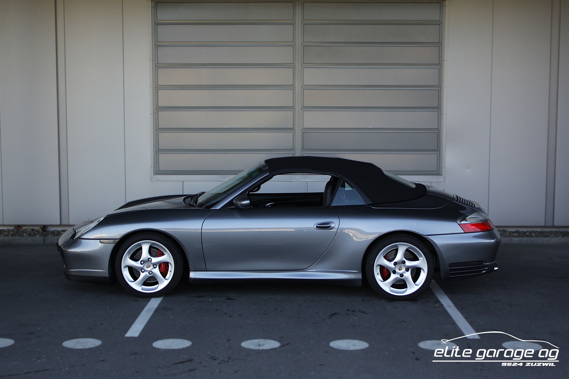PORSCHE 911 Carrera 4 S Cabrio-image-1