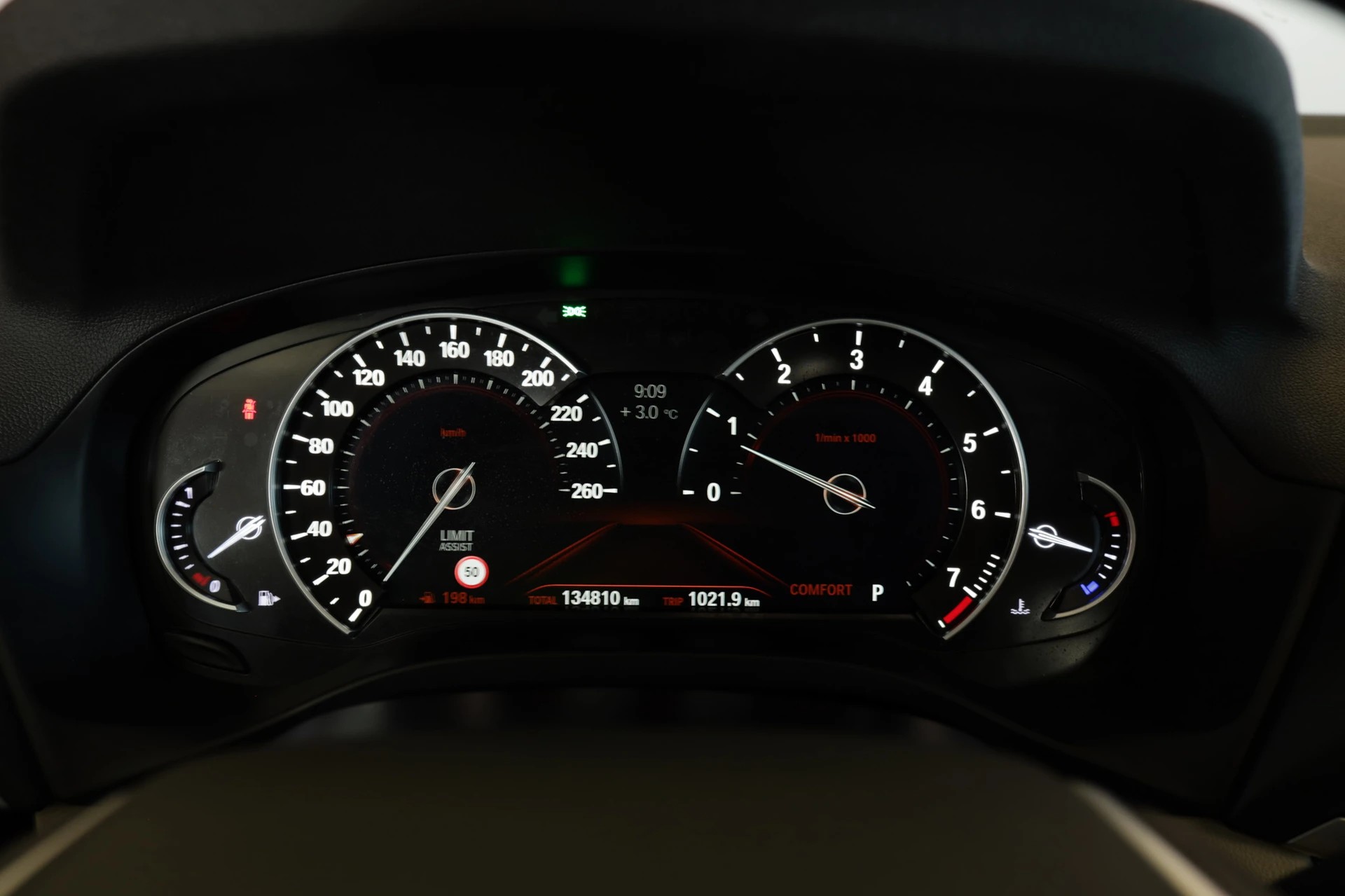 BMW X3 xDrive 20i Steptronic Toit panoramique / Head-Up Display / Driving Assistant Plus-image-13