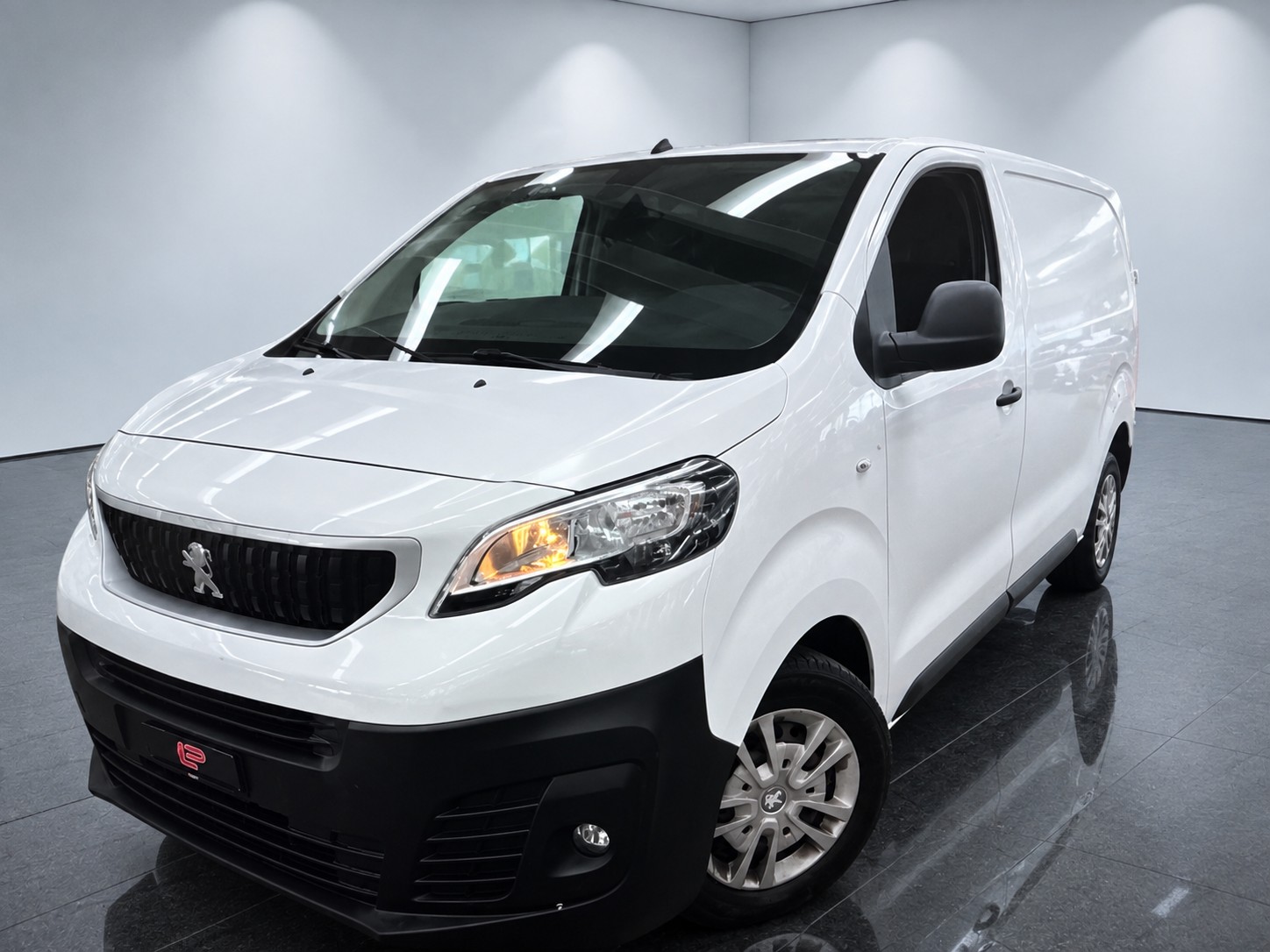 PEUGEOT Expert 2.0 BlueHDi 120-image-0