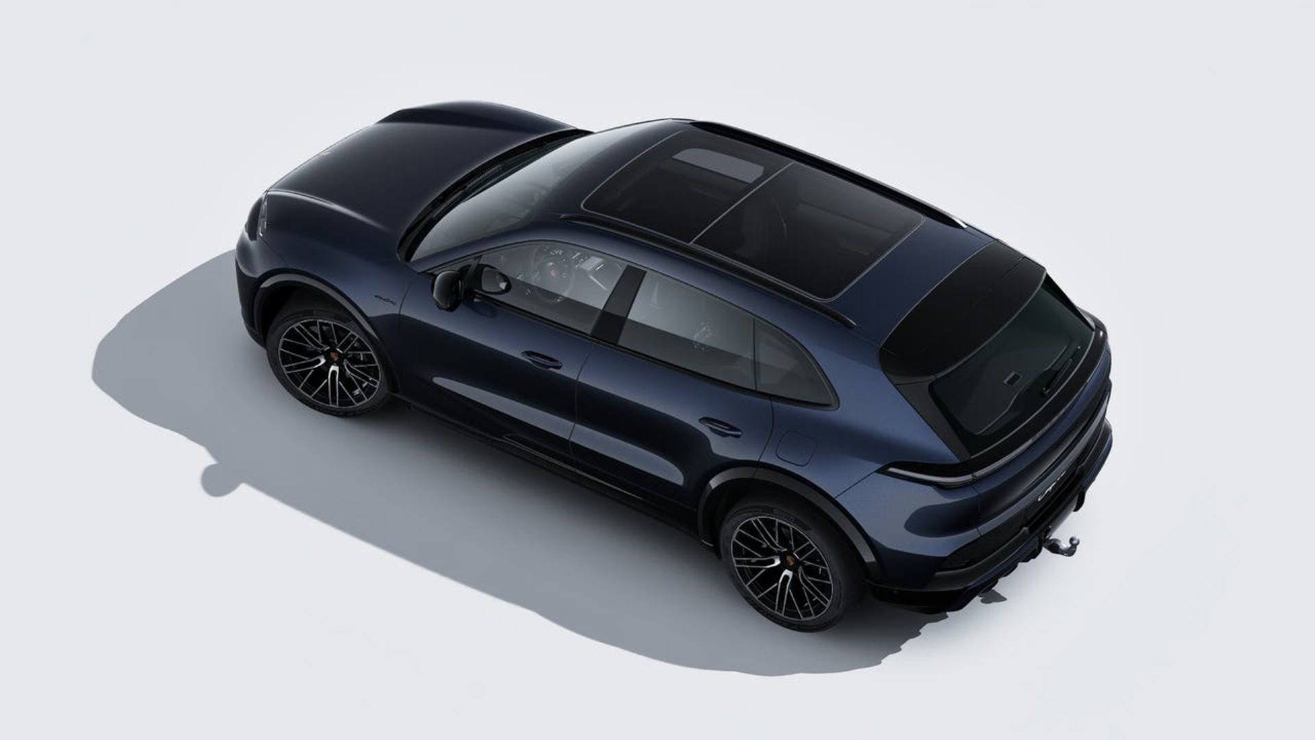 PORSCHE Cayenne S Electric-showroom-element-3