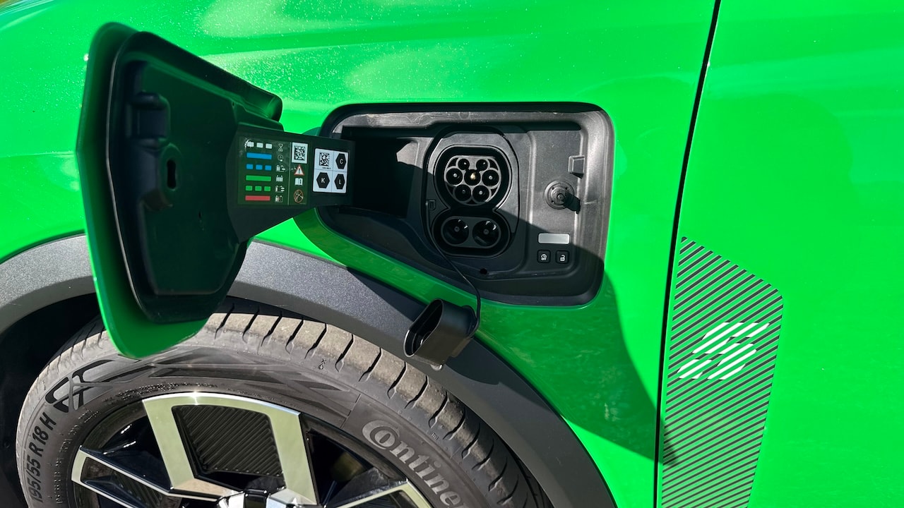 RENAULT R5 E-Tech Comfort Range 52 kWh Techno-image-10
