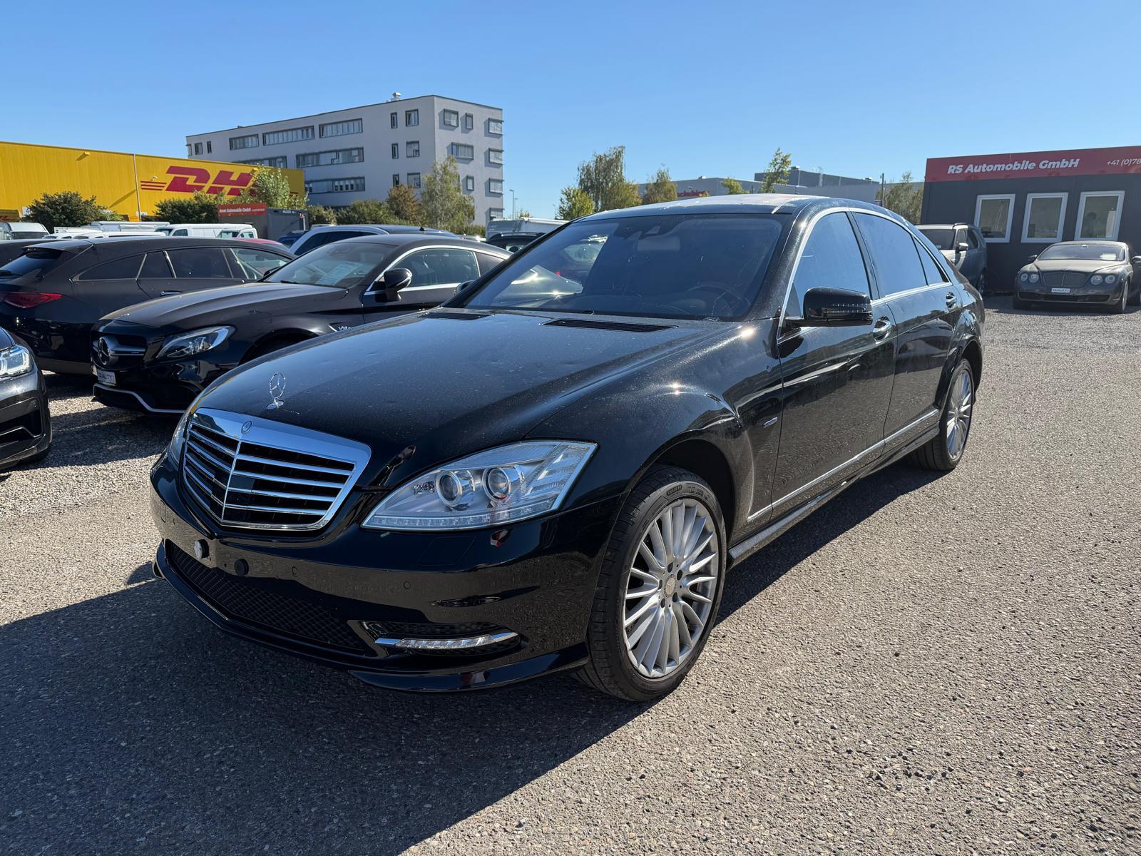 MERCEDES-BENZ S-Klasse W221 S 500 V8 BlueEF 4m lang-image-2