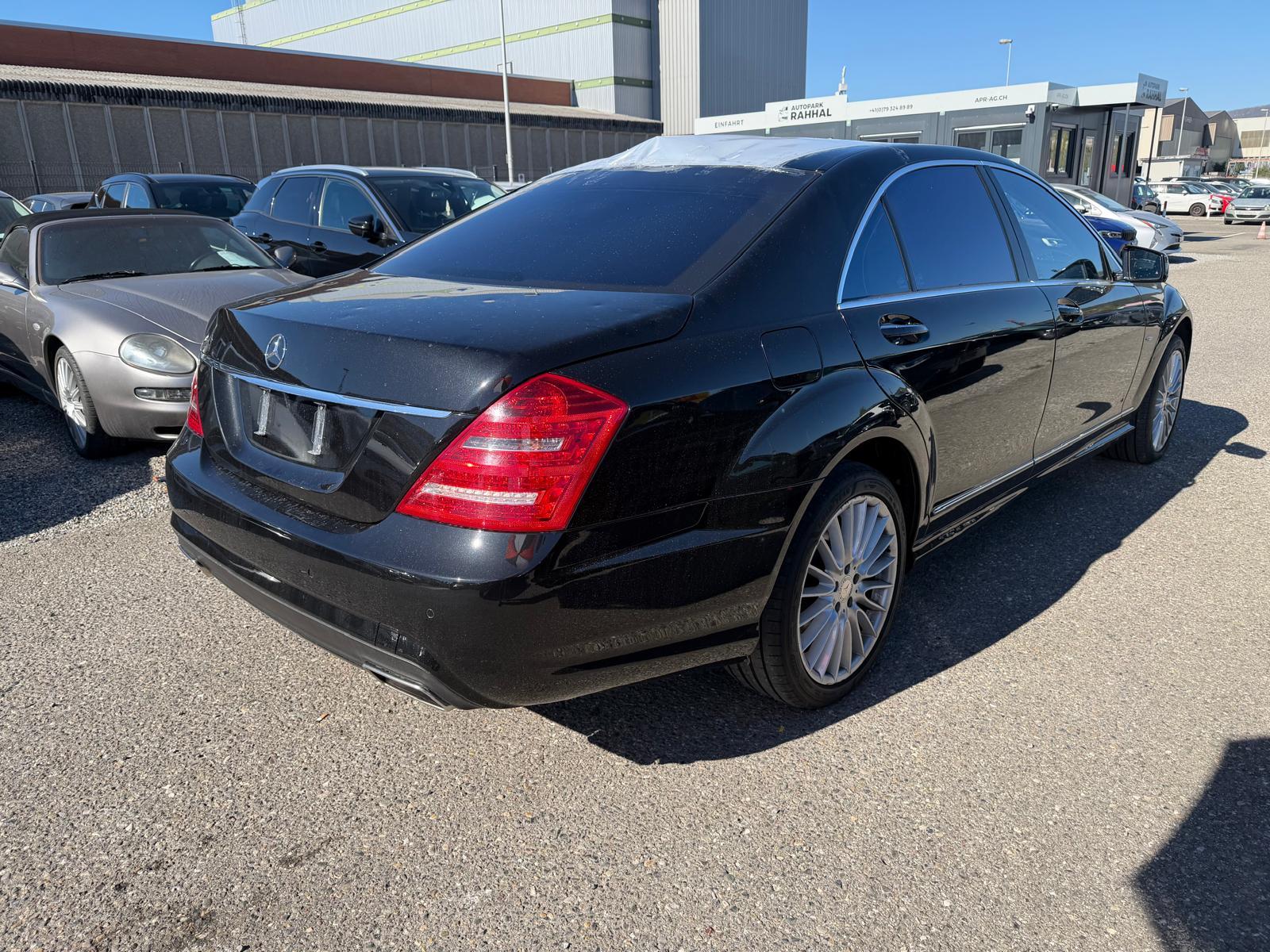 MERCEDES-BENZ S-Klasse W221 S 500 V8 BlueEF 4m lang-image-7