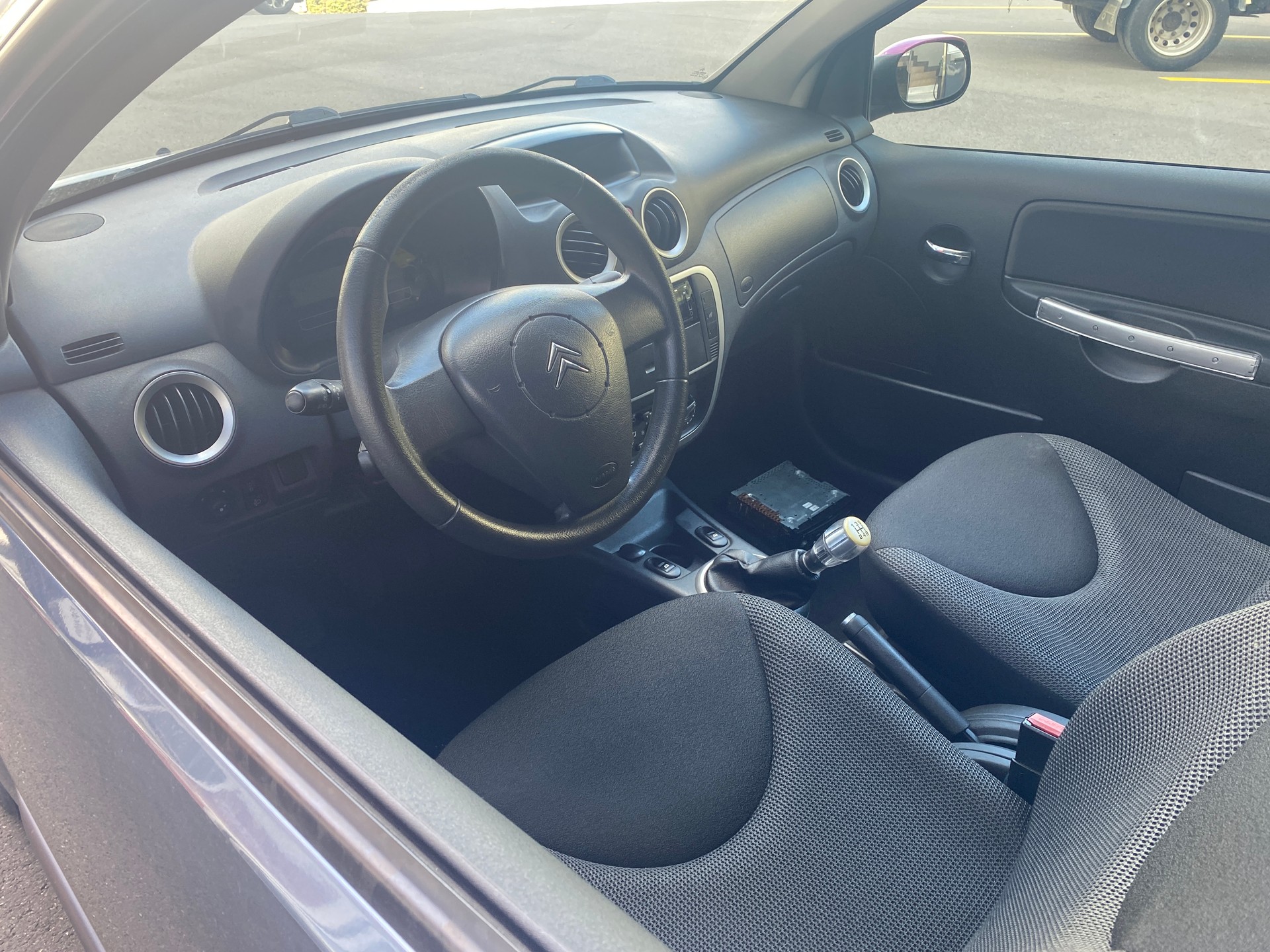 CITROEN C2 1.1i Tonic-image-6
