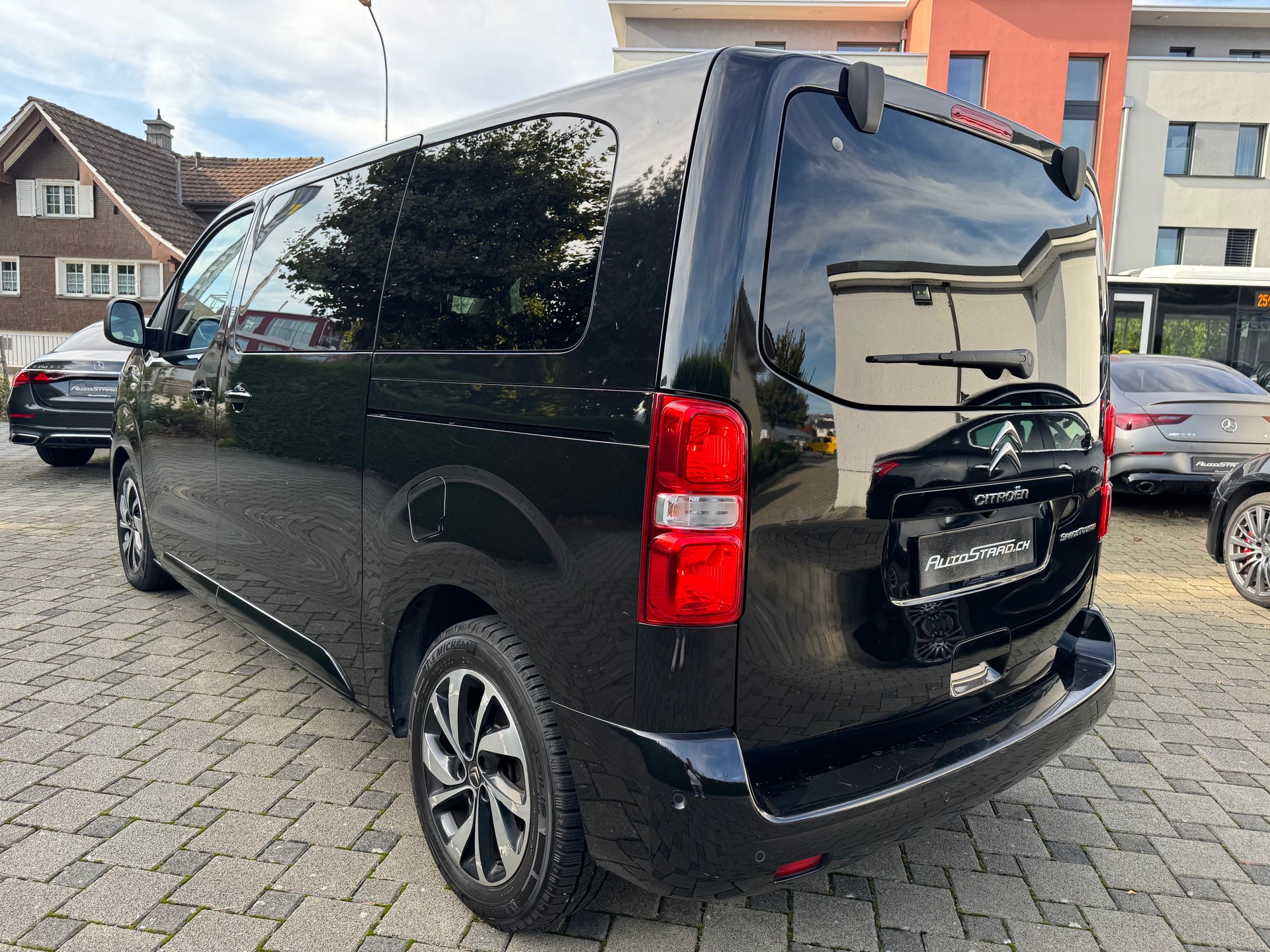 CITROEN Spacetourer 2.0 BlueHDi Shine M EAT-image-5