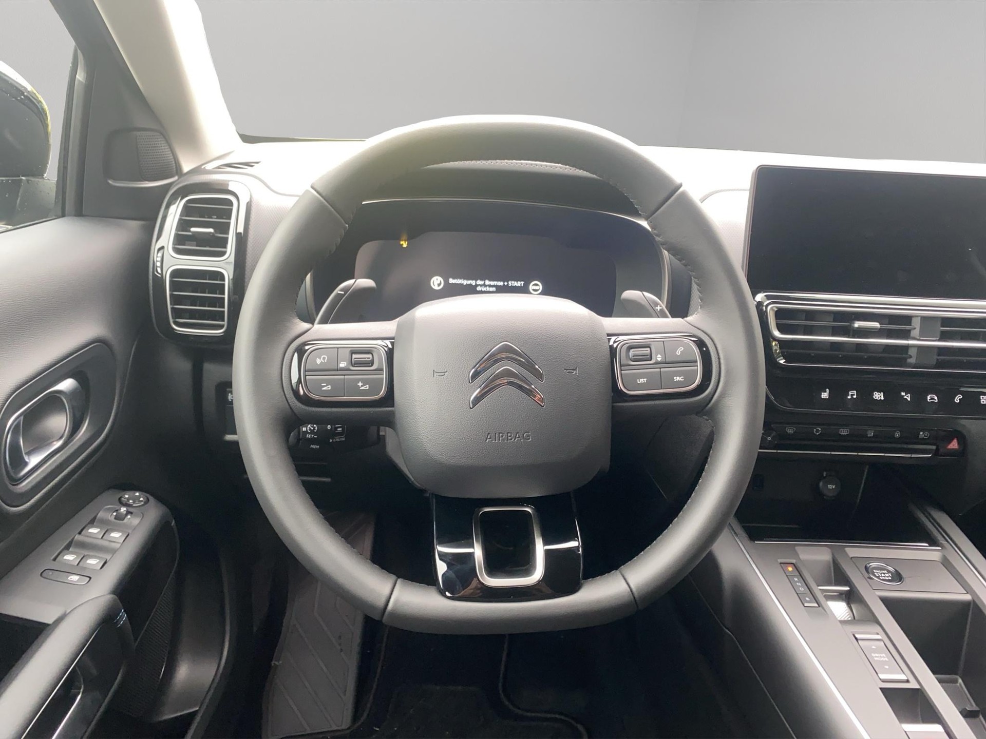 CITROEN C5 Aircross 1.6 Plug-in Hybrid Swiss Edition-image-4
