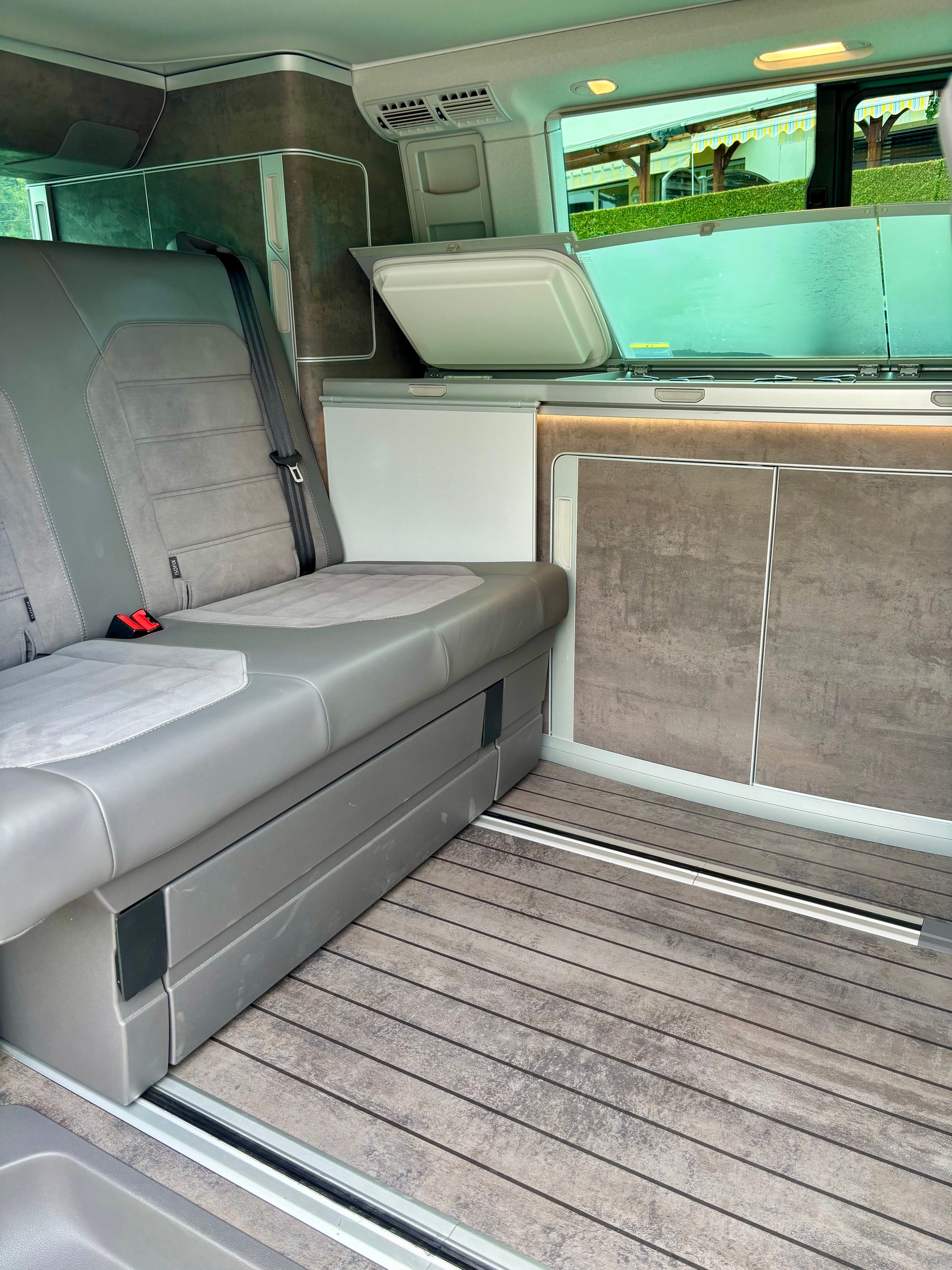 VW California 6.1 Ocean Edition 4Motion-image-4