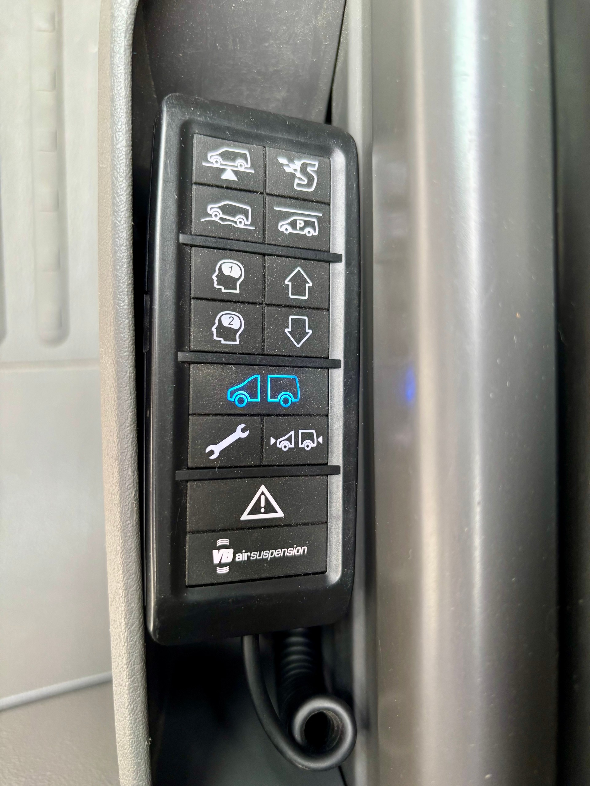 VW California 6.1 Ocean Edition 4Motion-image-1