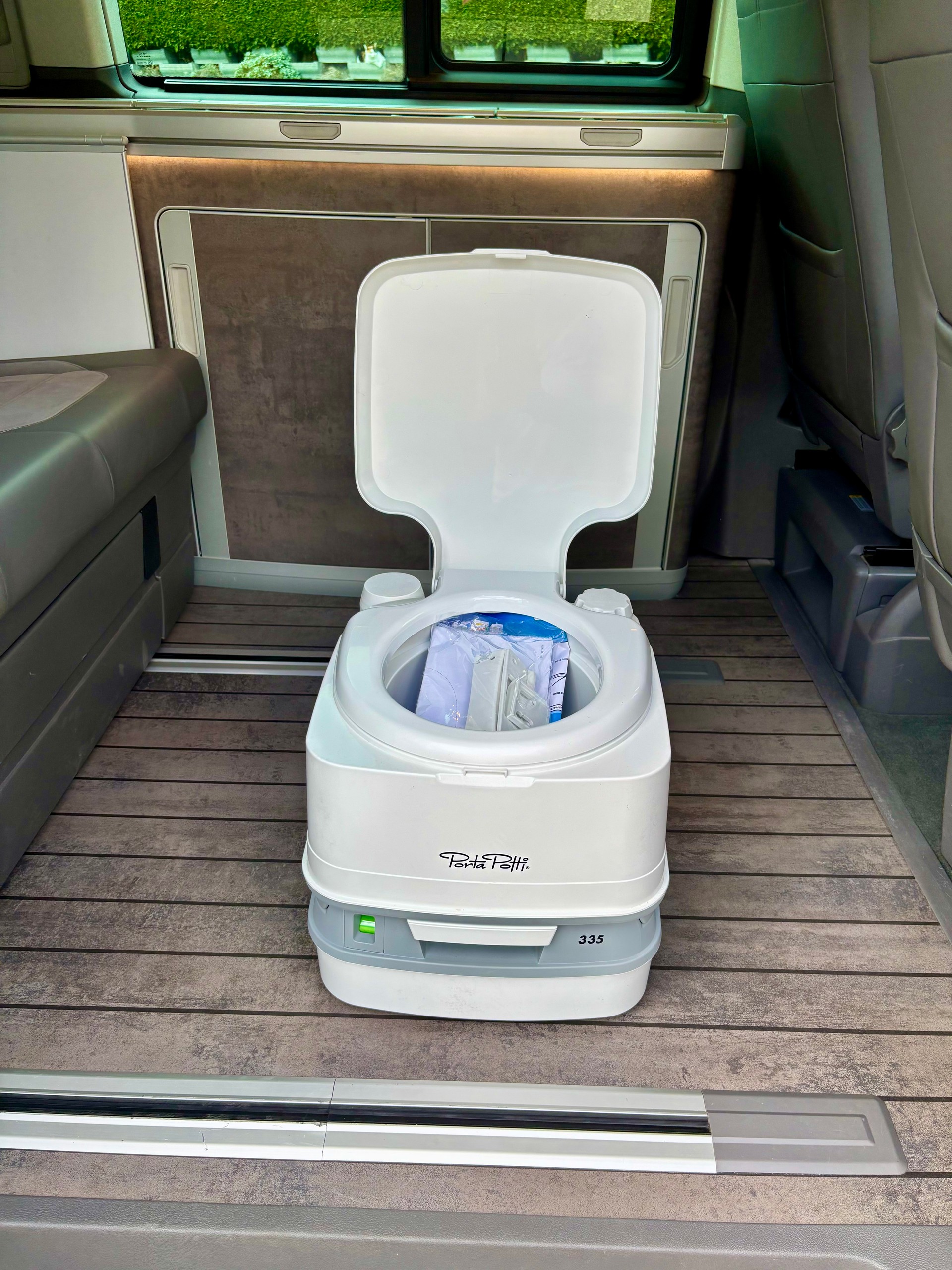 VW California 6.1 Ocean Edition 4Motion-image-3