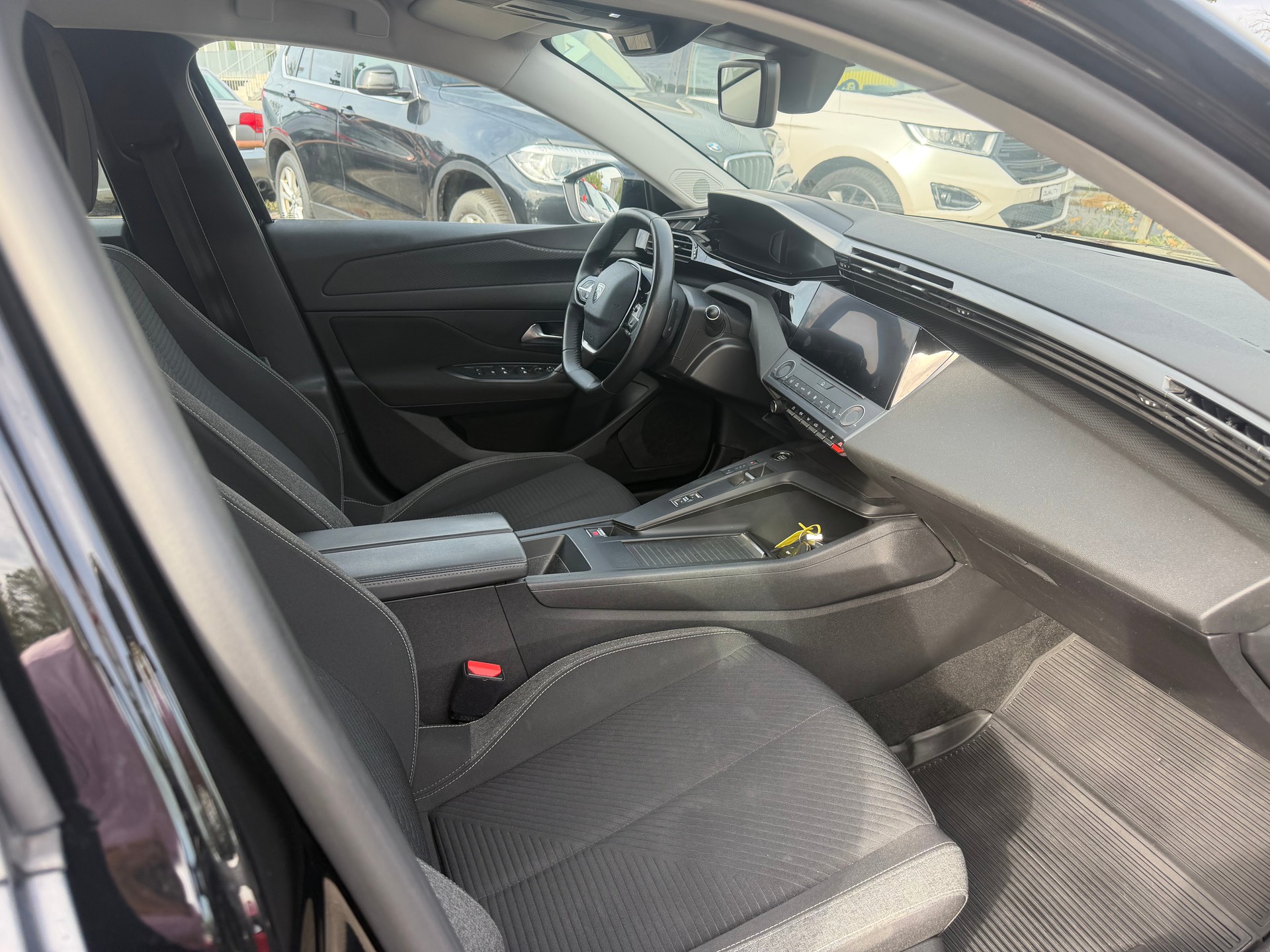 PEUGEOT 308 SW 1.5 BlueHDI Active Pack EAT8-image-5