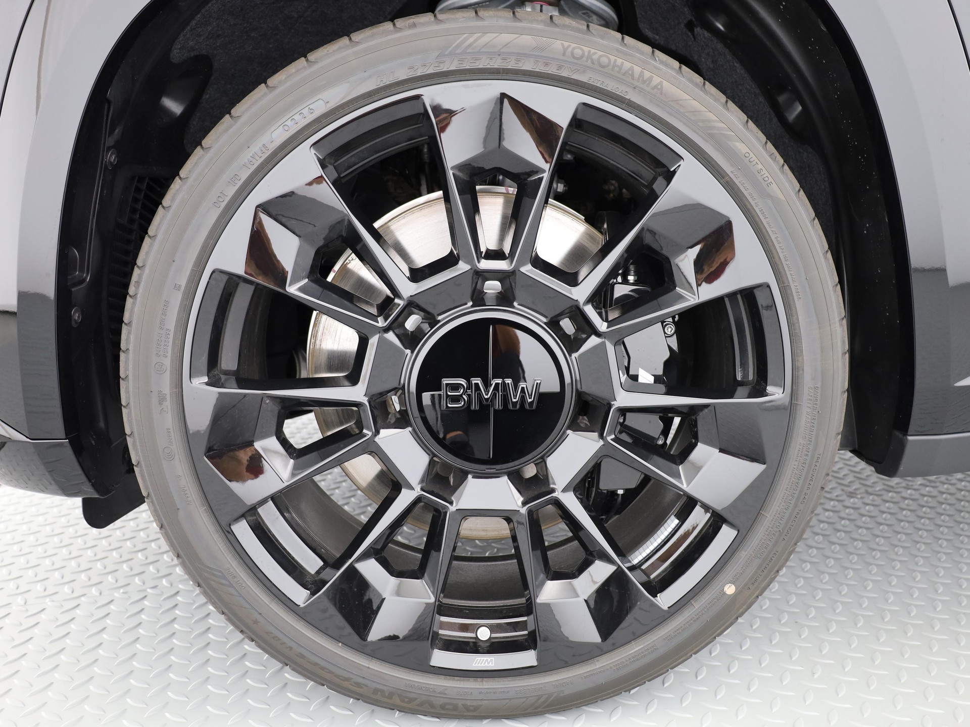 BMW XM G09 Label Plug-in Hybrid-image-22
