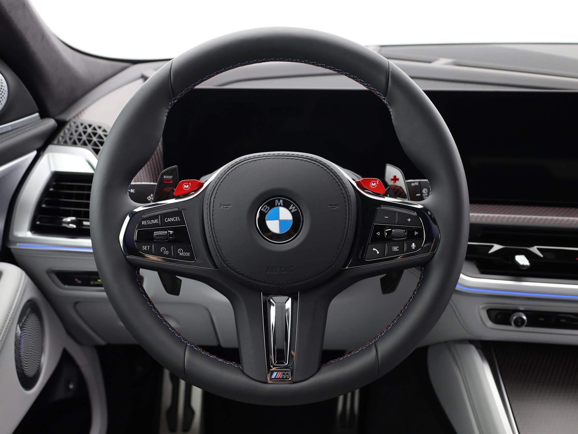 BMW XM G09 Label Plug-in Hybrid-image-18
