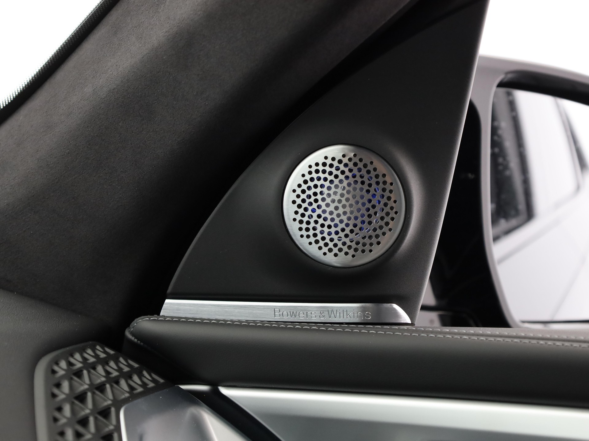 BMW XM G09 Label Plug-in Hybrid-image-20