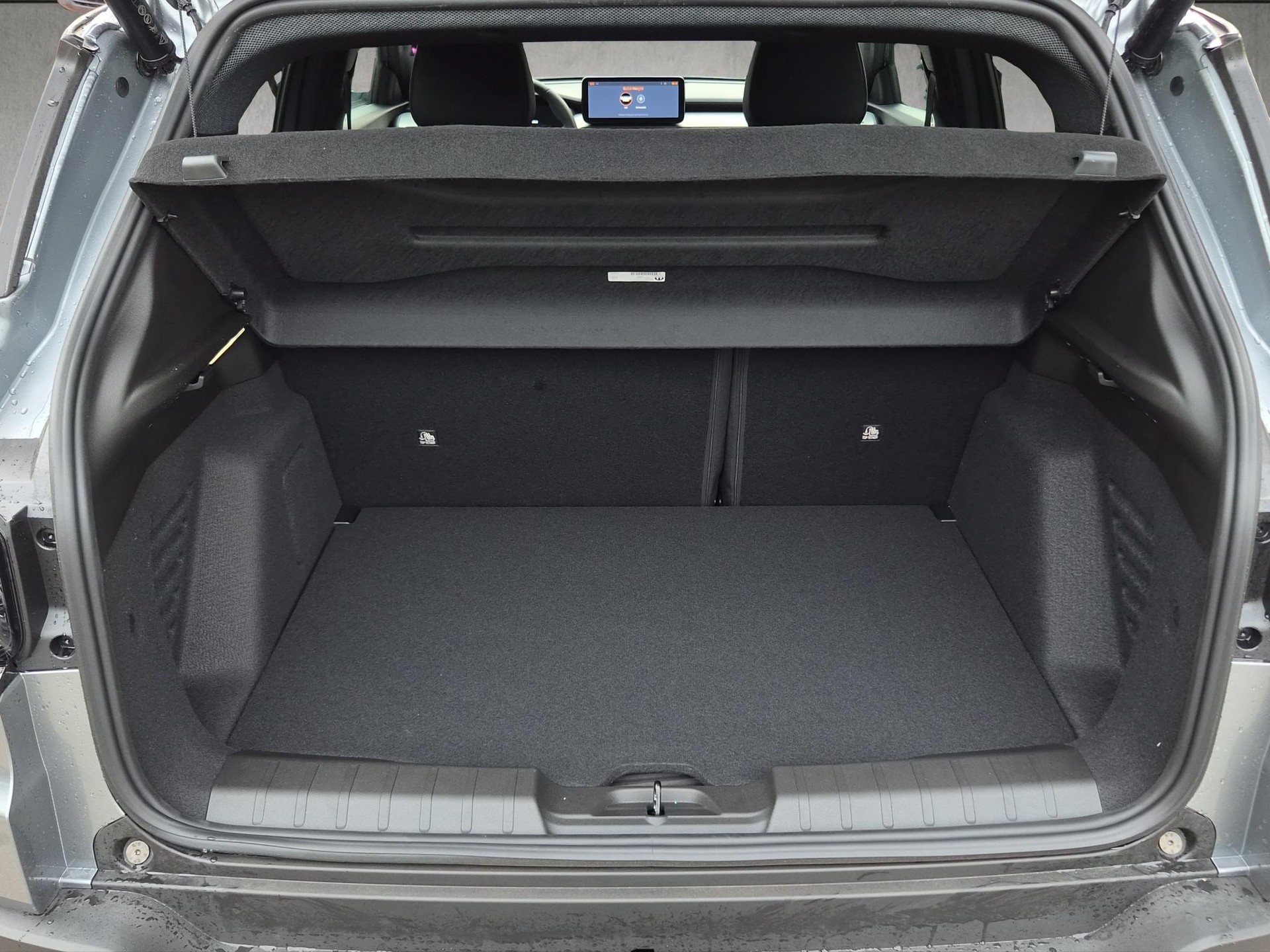 JEEP Avenger 1.2 MHEV Overland 4xe-image-13