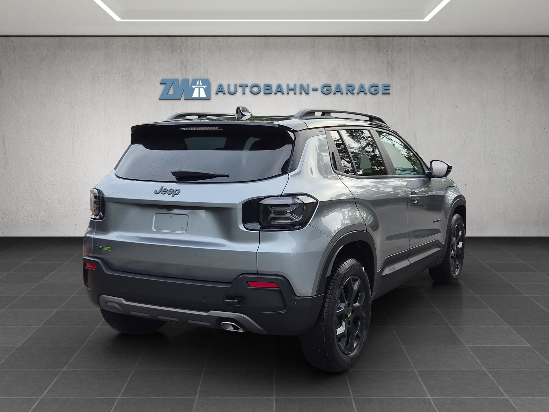 JEEP Avenger 1.2 MHEV Overland 4xe-image-4