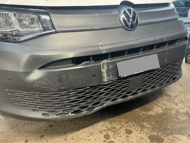 VW Caddy Cargo 2.0TDI Maxi 4Motion-image-12