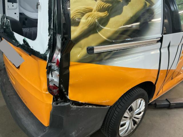 VW Caddy Cargo 2.0TDI Maxi 4Motion-image-10