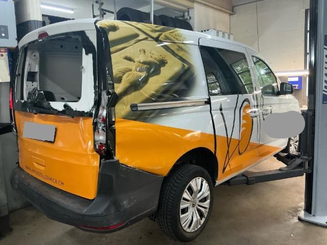 VW Caddy Cargo 2.0TDI Maxi 4Motion-image-7