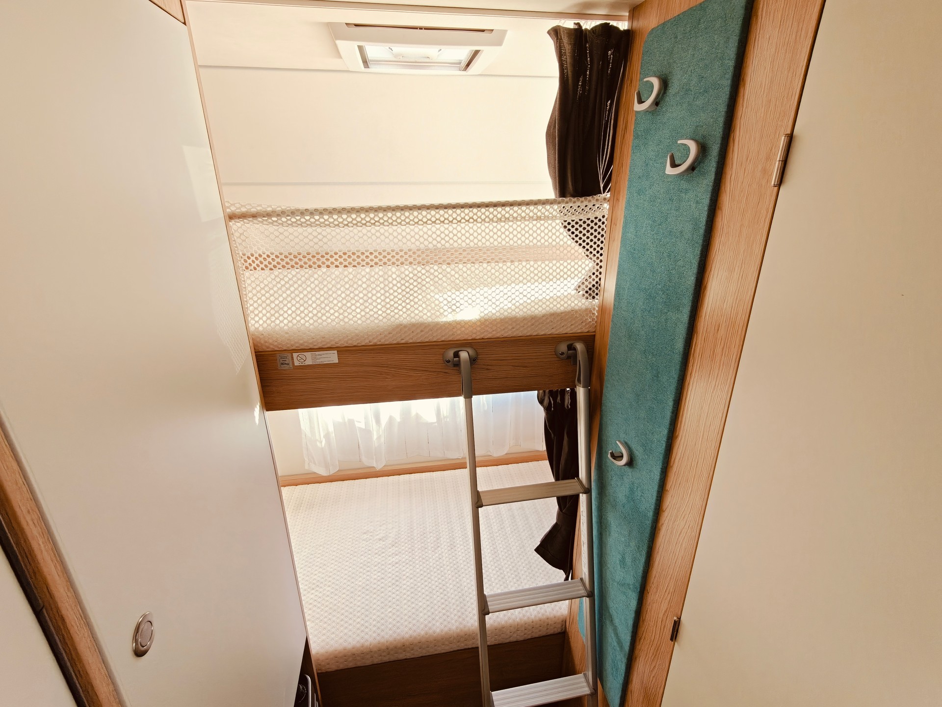 DETHLEFFS Aero 500 QSK -- Stockbett -- Mover -- Markise -- Luftvorzelt-image-22