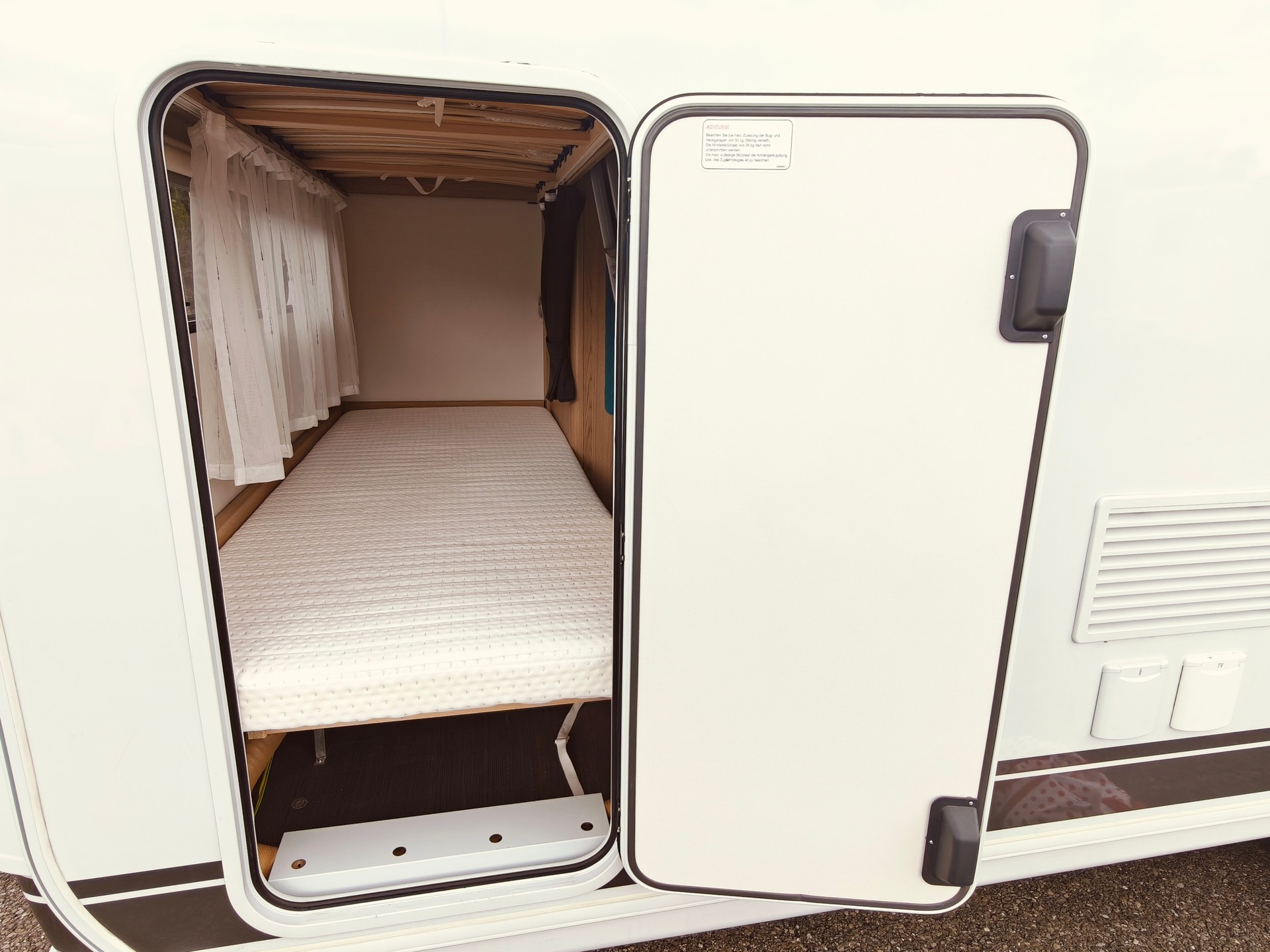 DETHLEFFS Aero 500 QSK -- Stockbett -- Mover -- Markise -- Luftvorzelt-image-8