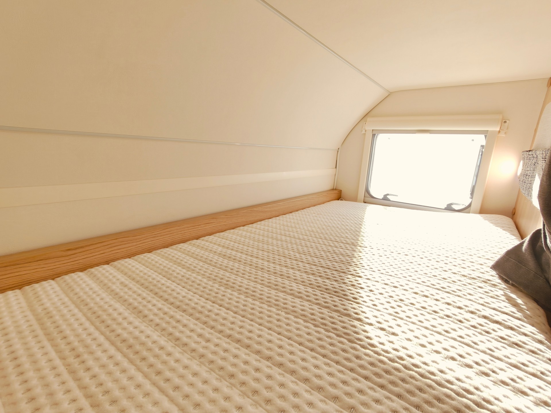 DETHLEFFS Aero 500 QSK -- Stockbett -- Mover -- Markise -- Luftvorzelt-image-24