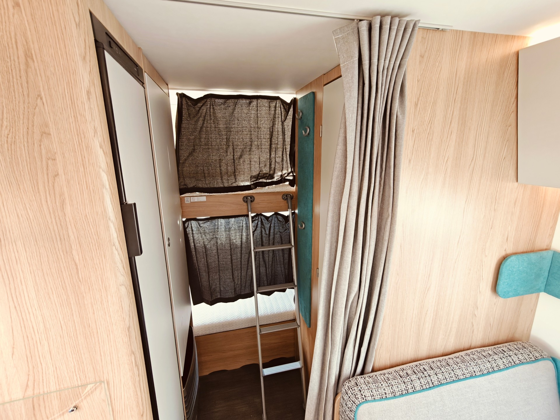 DETHLEFFS Aero 500 QSK -- Stockbett -- Mover -- Markise -- Luftvorzelt-image-21