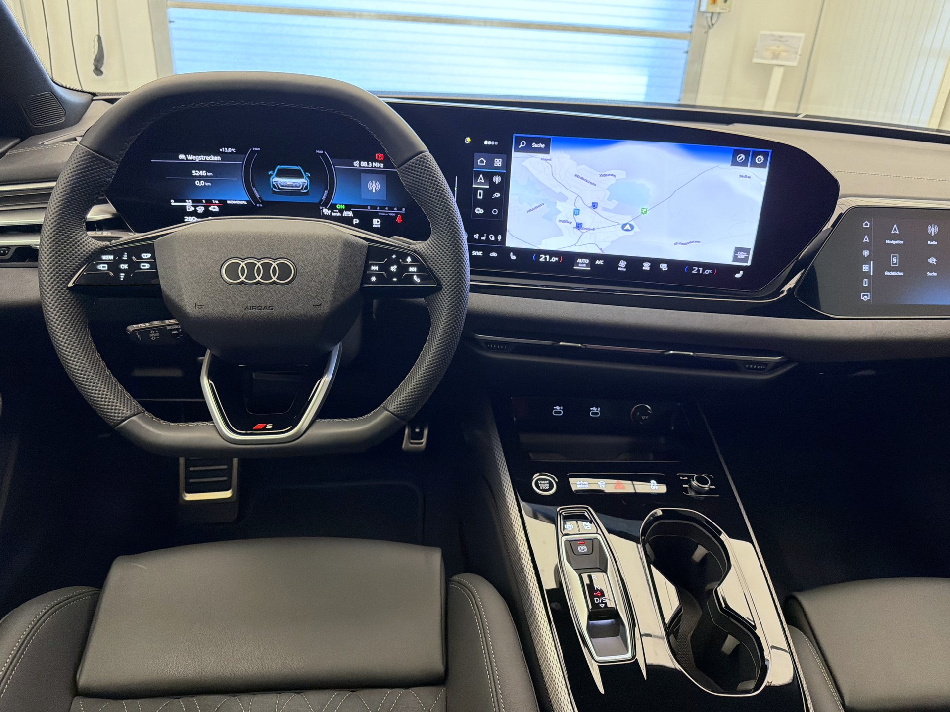 AUDI A5 Avant e-hybrid quattro 270 kW S tronic-image-8