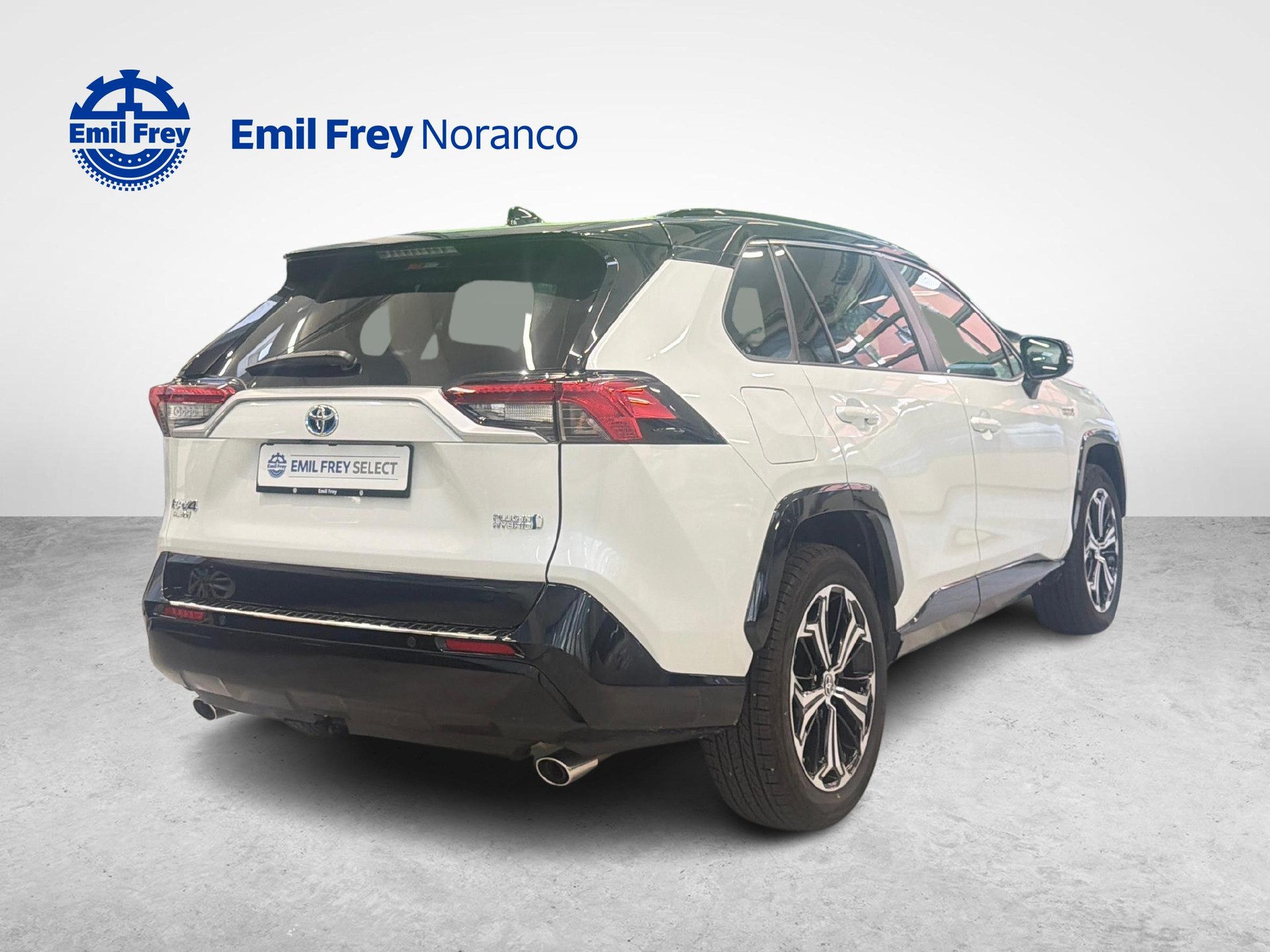 TOYOTA RAV4 2.5 Plug-In-Hybrid Platinum - Ruote invernali e gancio traino amovibile inclusi-image-5