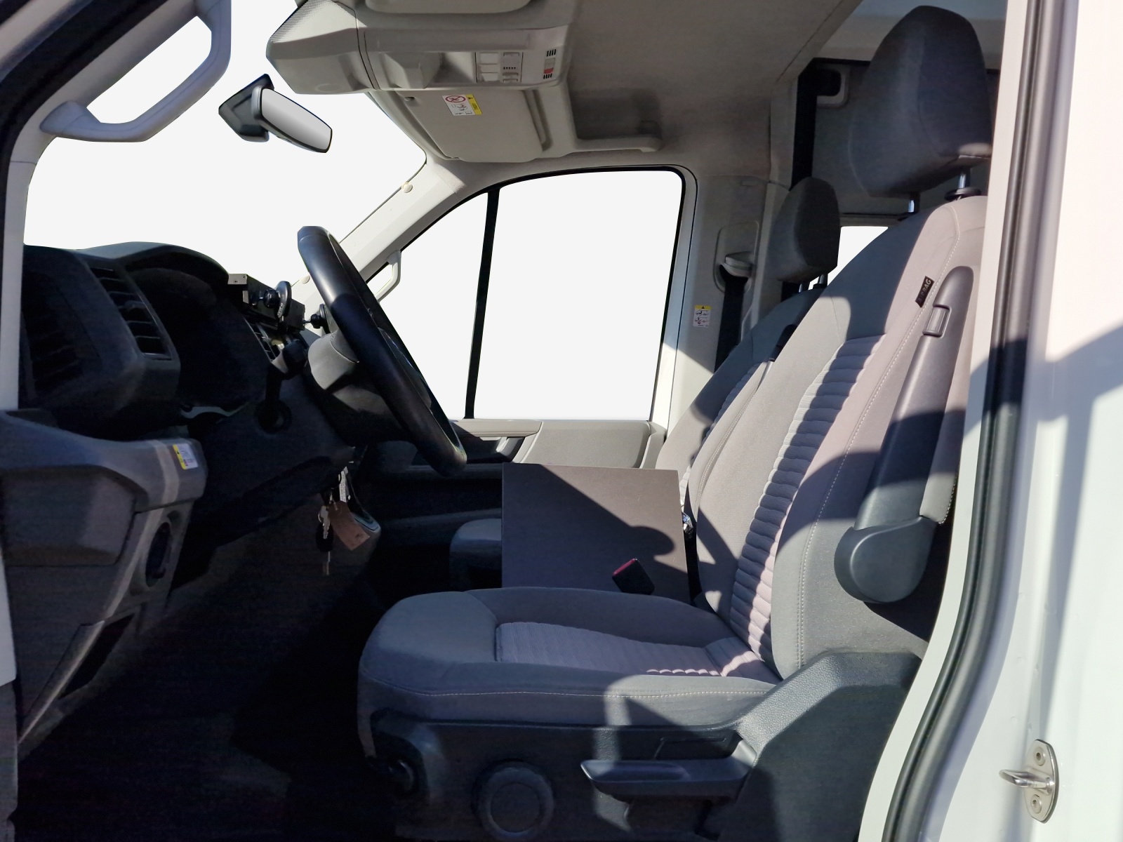 VW Grand California 600 2.0 BI-TDI-image-7