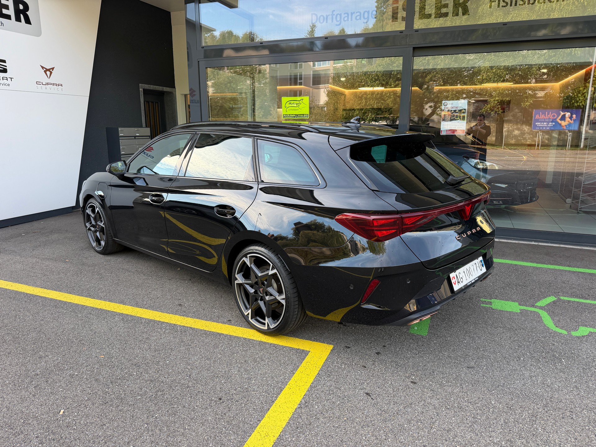CUPRA LEON ST 1.5 e-HYBRID pHEV VZ DSG-image-3
