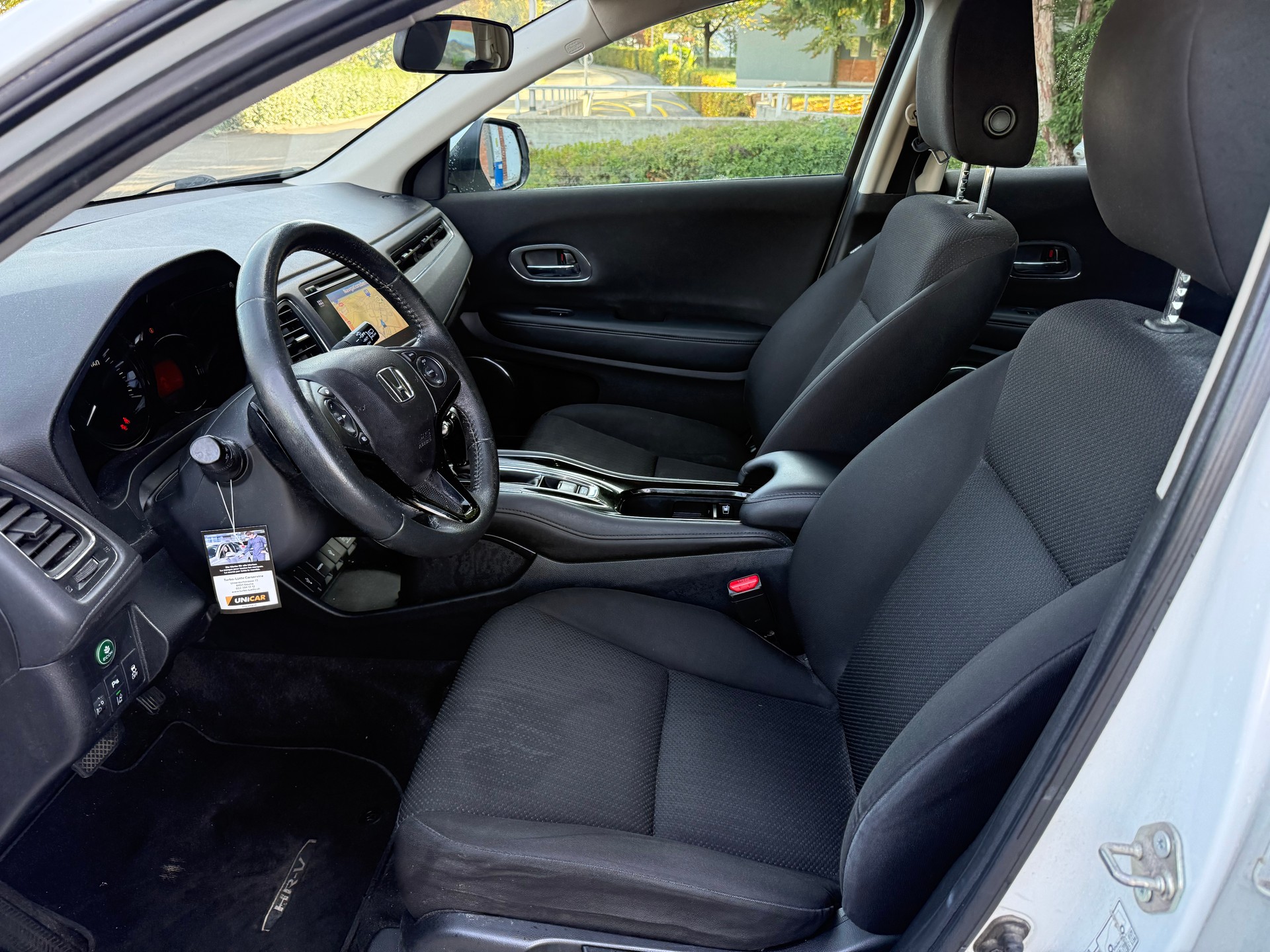 HONDA HR-V 1.5i-VTEC Executive CVT-image-6