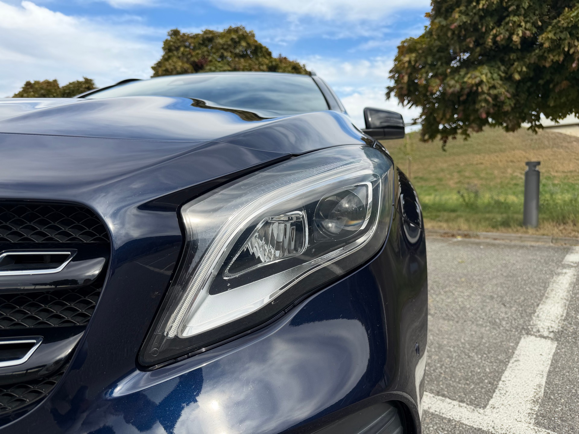MERCEDES-BENZ GLA 250 AMG Line 4Matic 7G-DCT-image-12