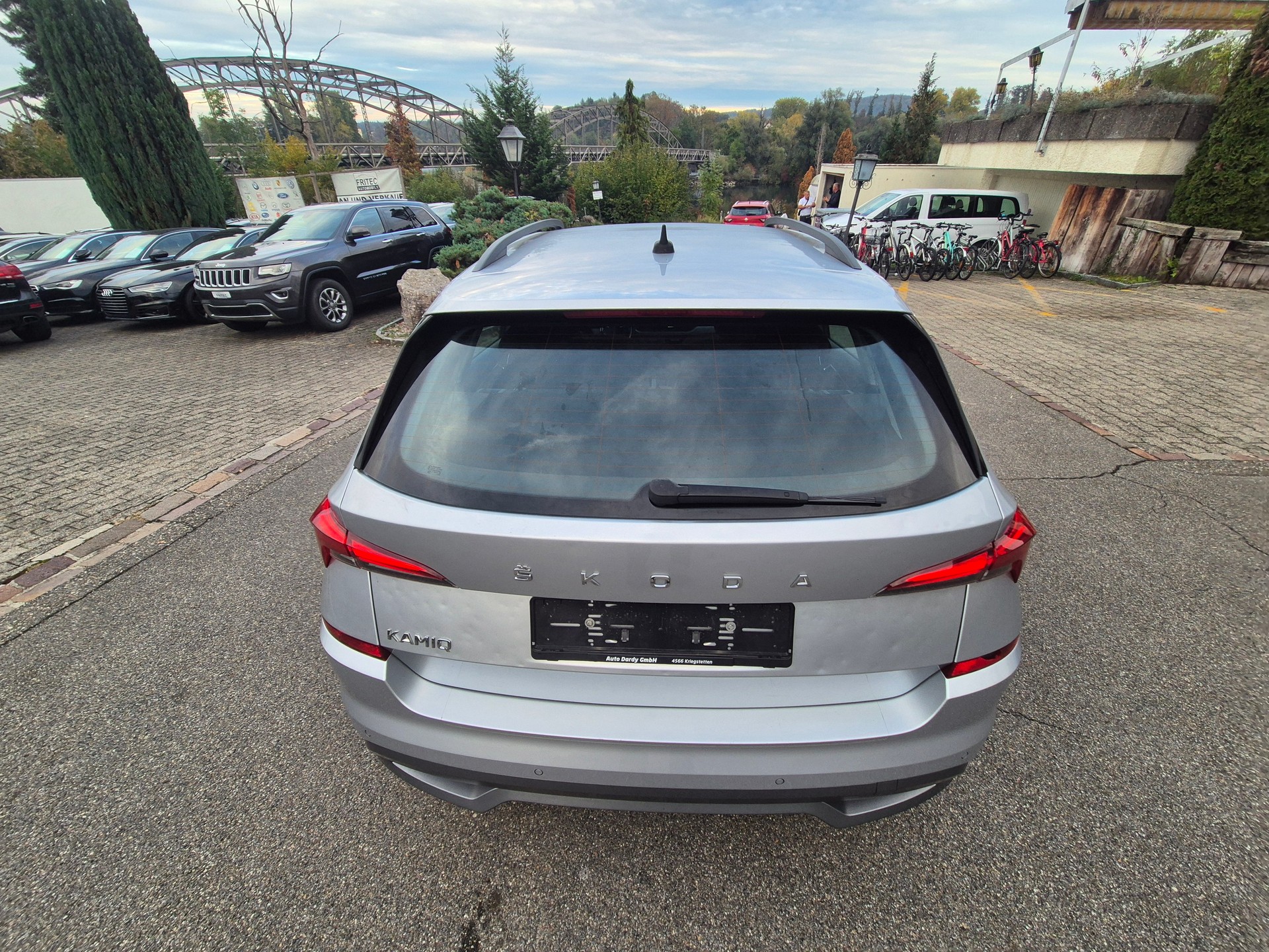 SKODA Kamiq 1.0 TSI Ambition DSG-image-6
