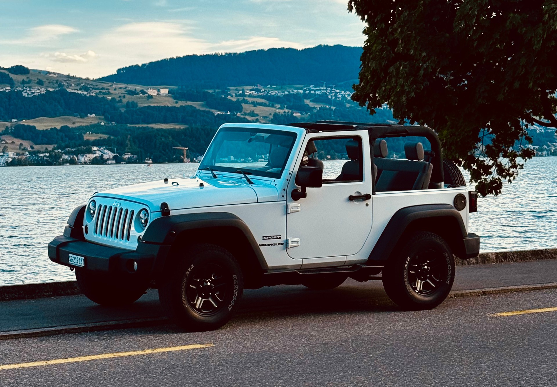 JEEP 2.8 CRD Sport Unlimited-image-3